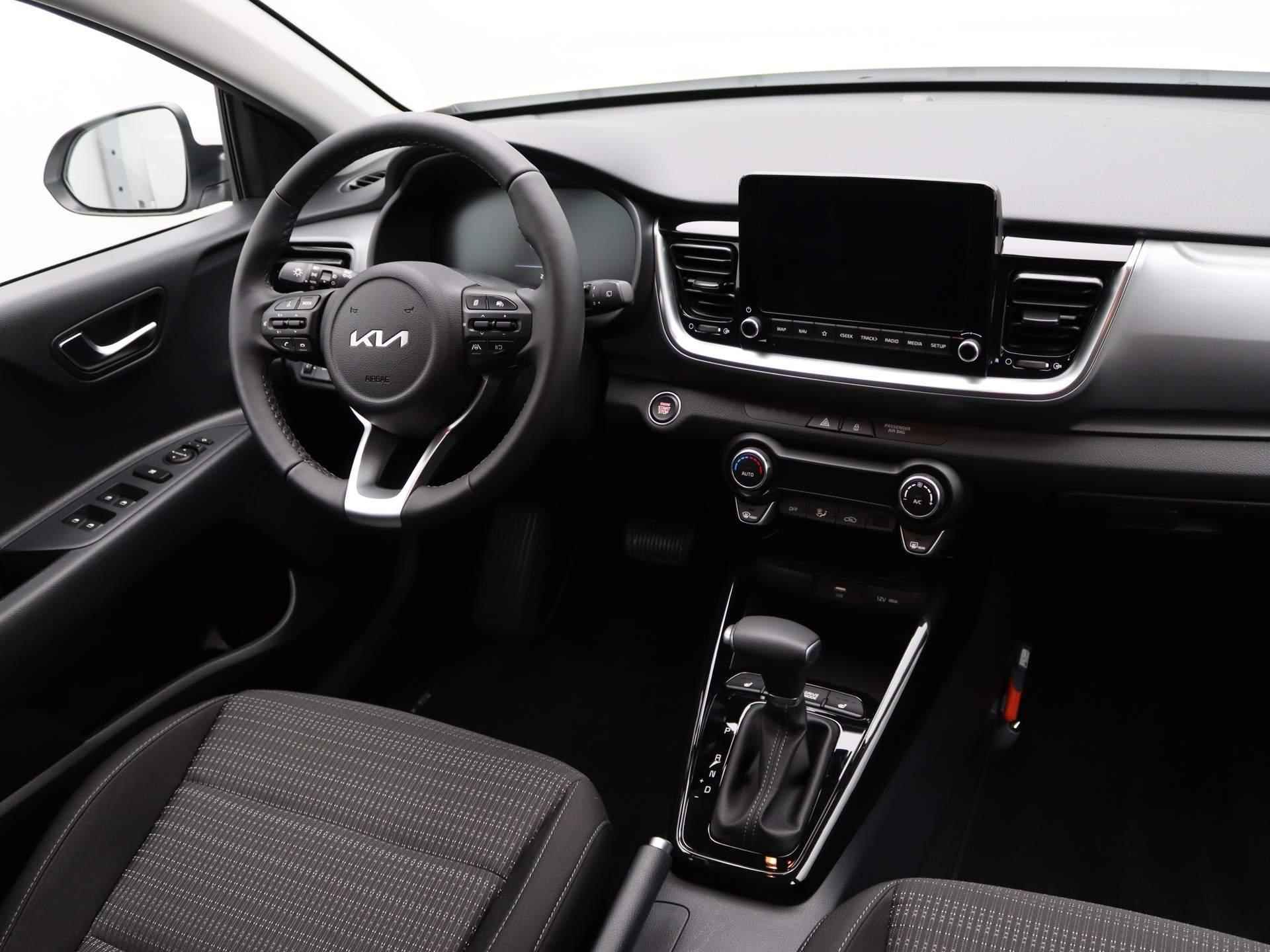 Kia Stonic 1.0 T-GDi MHEV DynamicPlusLine | Trekhaak | LED | Navigatie | Climate Control - 32/45