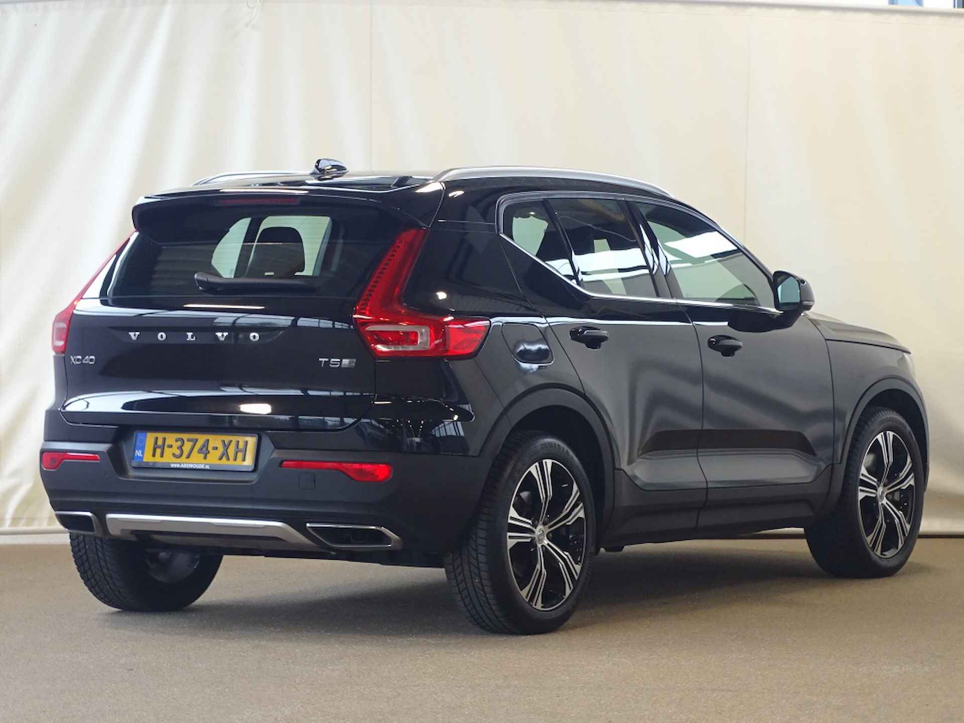 Volvo XC40 1.5 T5 TE Inscription - 7/37