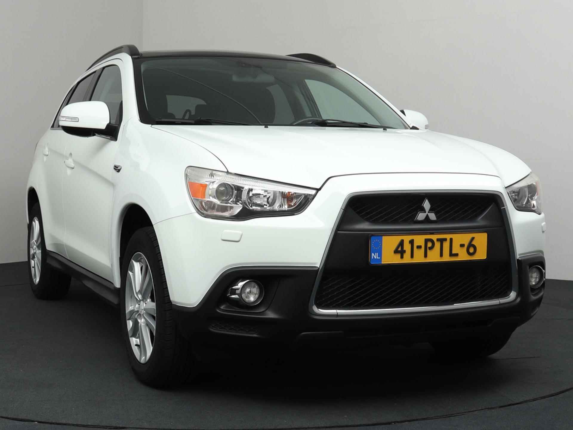 Mitsubishi ASX 1.6 Intense ClearTec | Panoramadak | Keyless Entry | Airco - 30/32