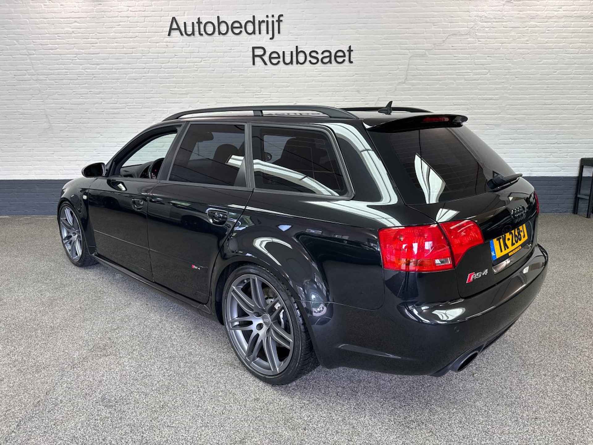 AUDI Rs4 4.2 V8 RS 4 Quattro Kuipstoelen Schuifdak Navi Leer Bearlock - 8/25