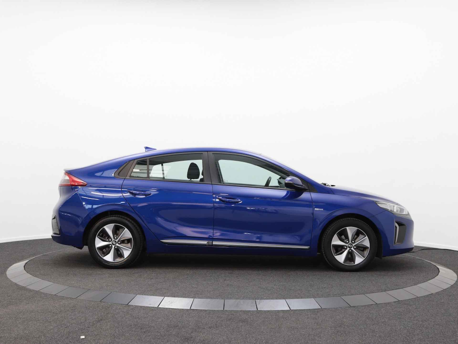 Hyundai IONIQ Comfort EV 28kWh | €2.000 SEPP | Navigatie | Airco | Carplay | - 6/47