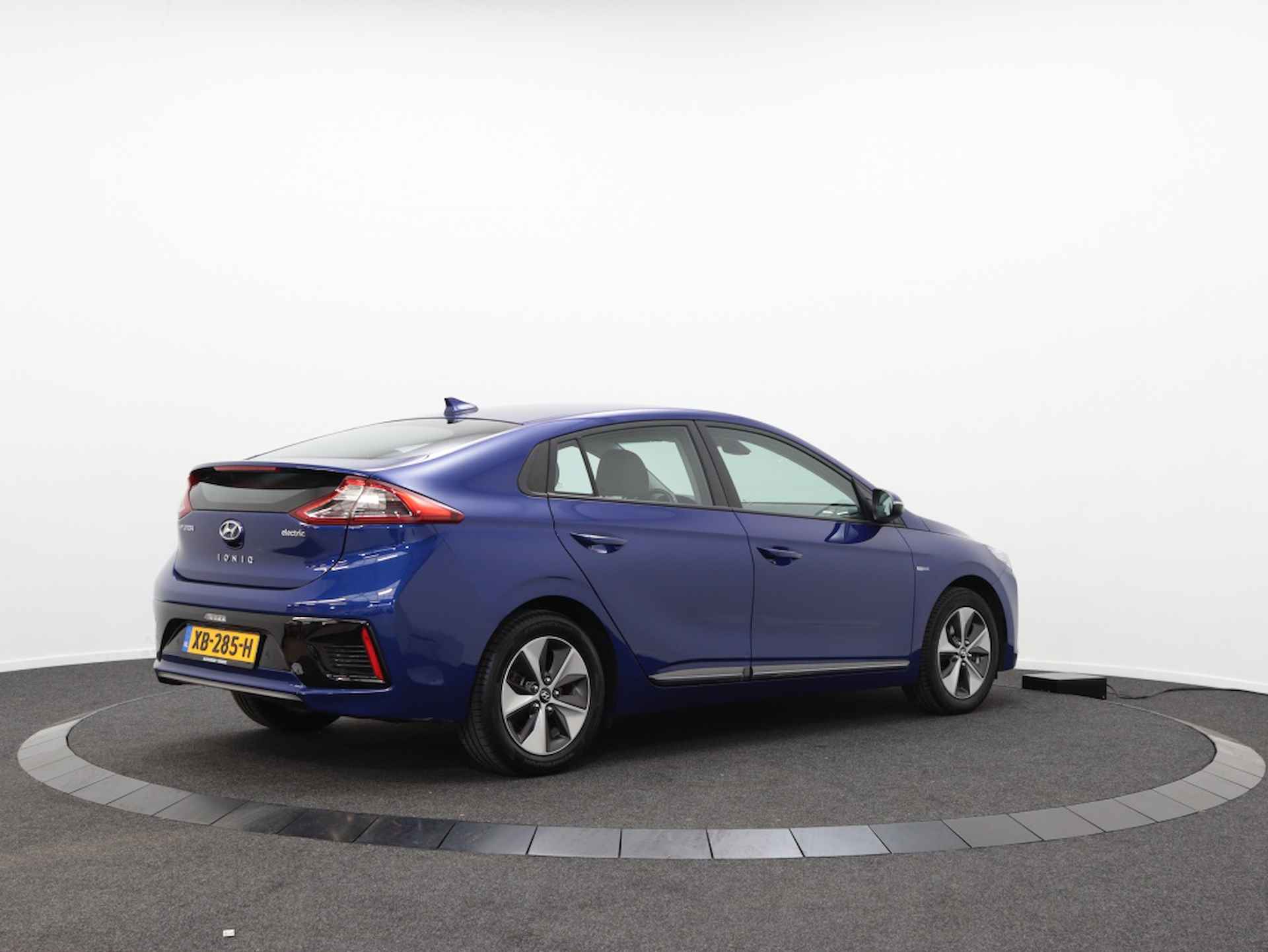 Hyundai IONIQ Comfort EV 28kWh | €2.000 SEPP | Navigatie | Airco | Carplay | - 8/47