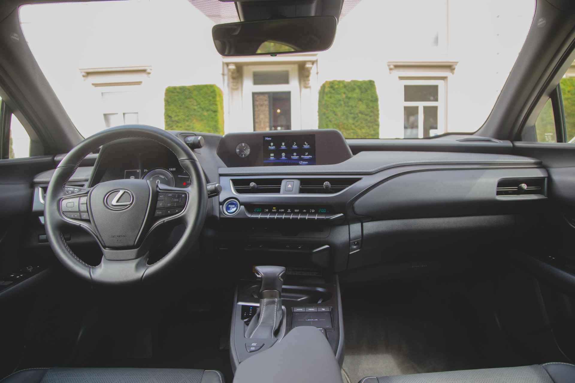 Lexus UX 250h Executive Line Leder | Camera | Stoelverwarming | ACC - 3/51