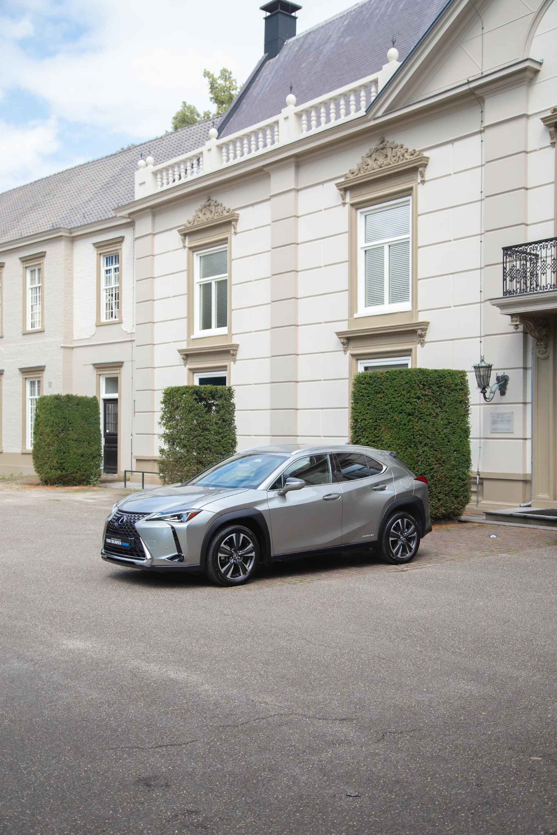 Lexus UX 250h Executive Line Leder | Camera | Stoelverwarming | ACC - 43/51