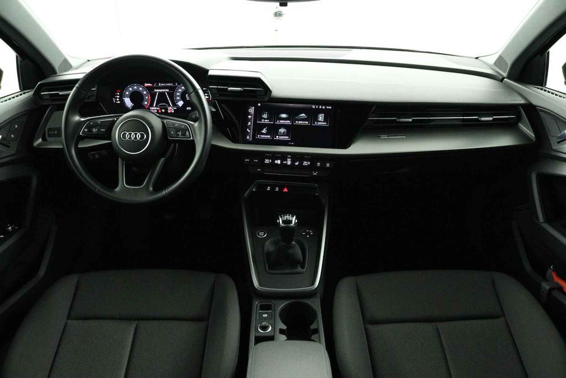 Audi A3 Sportback 30 TFSI 110Pk Pro Line - 4/39