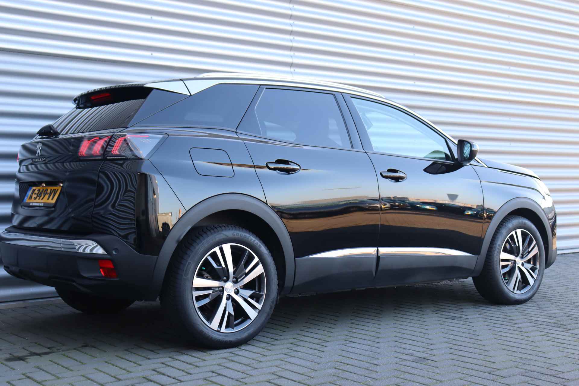 Peugeot 3008 1.2 PURETECH 130PK ALLURE PACK AUTOMAAT / NAVI / LEDER / CLIMA / LED / PDC / 18" LMV / CAMERA / KEYLESS / BLUETOOTH / CRUISECONT - 7/39