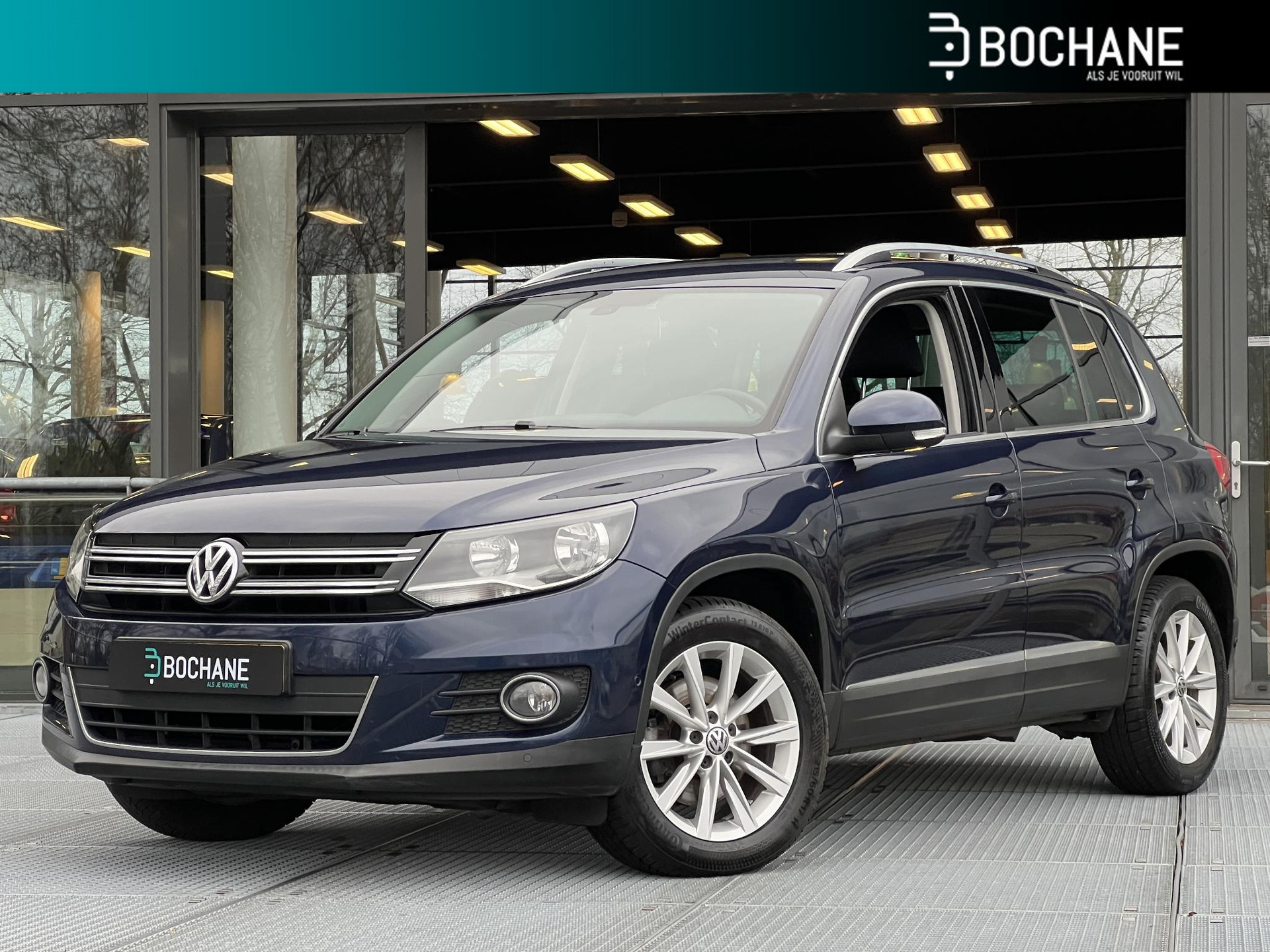 Volkswagen Tiguan 1.4 TSI Sport&Style | Trekhaak | Navigatie | Sensoren voor + achter