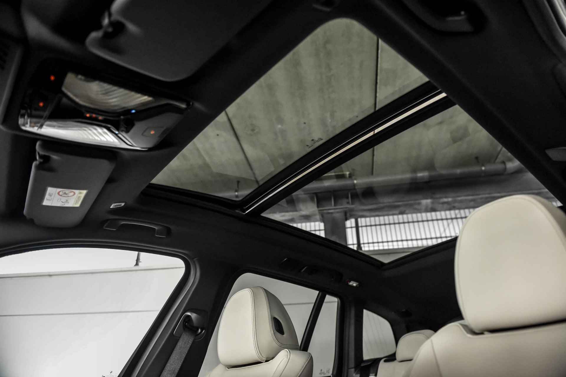 BMW iX3 High Executive Edition 80 kWh | Trekhaak met elektrisch wegklapbare kogel | BMW Head-Up Display - 13/22
