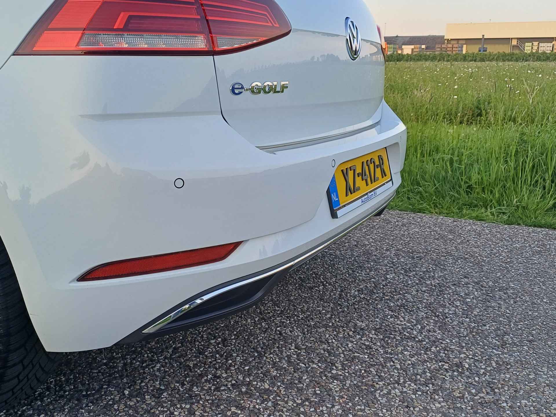 Volkswagen e-Golf | Subsidie mogelijk! | Digi Dash | Led | Navi | Clima | Parkh V+A | BTW | NL - 15/43