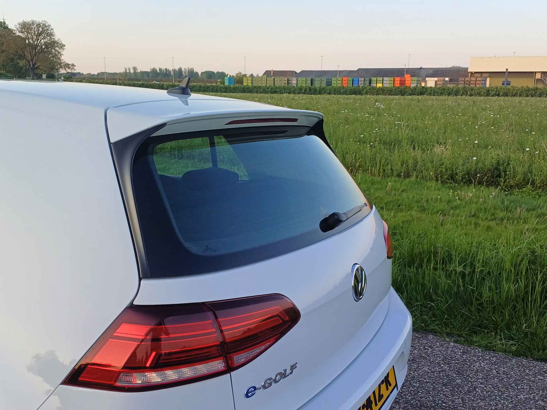 Volkswagen e-Golf e-Golf Digi Dash | Led | Navi | Clima | Parkh V+A | BTW | NL | Goed onderh. - 16/43