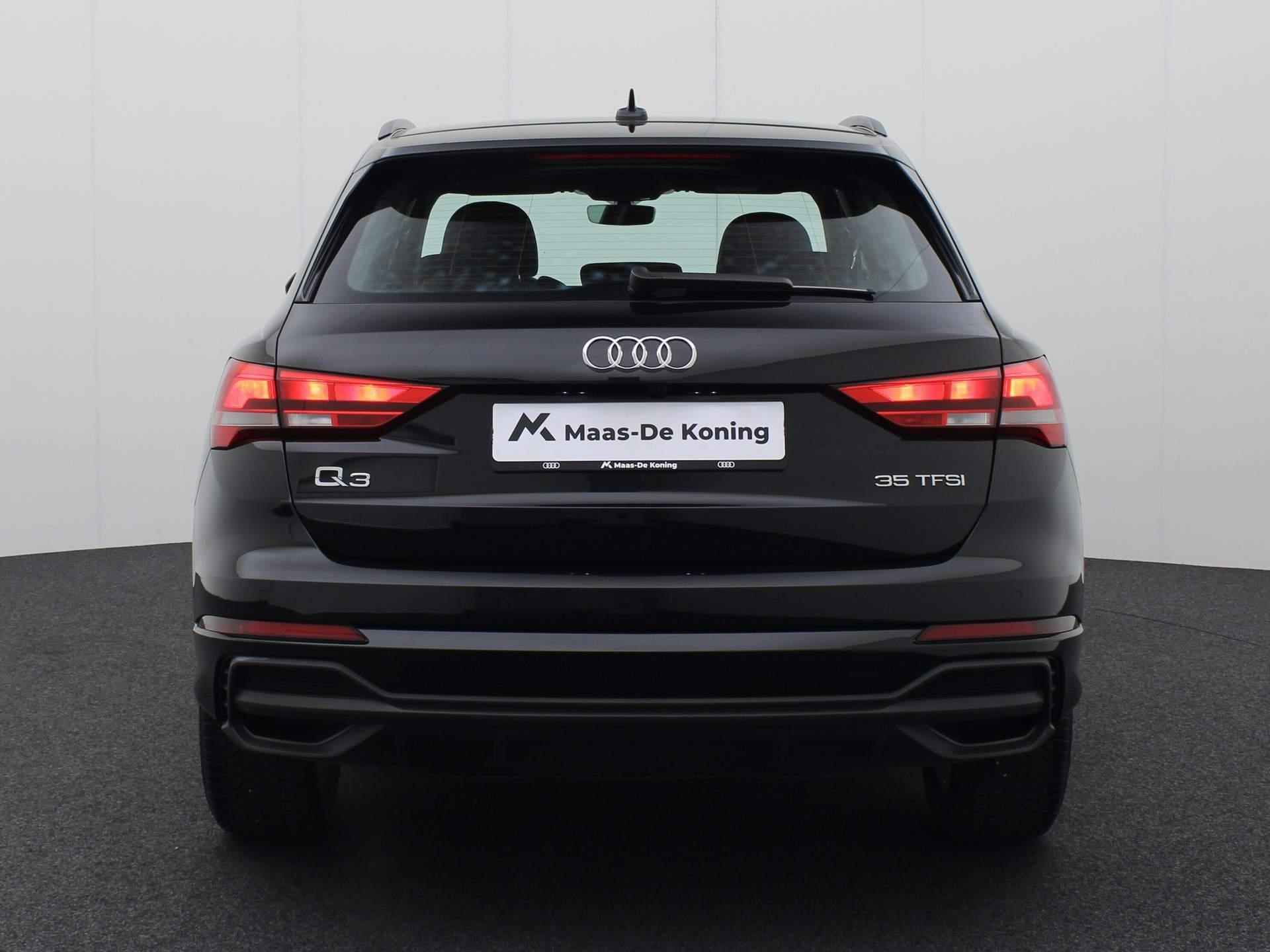 Audi Q3 35 TFSI/150PK S Line · Drive select · Leder/Alcantara · Parkeersensoren + camera - 35/43