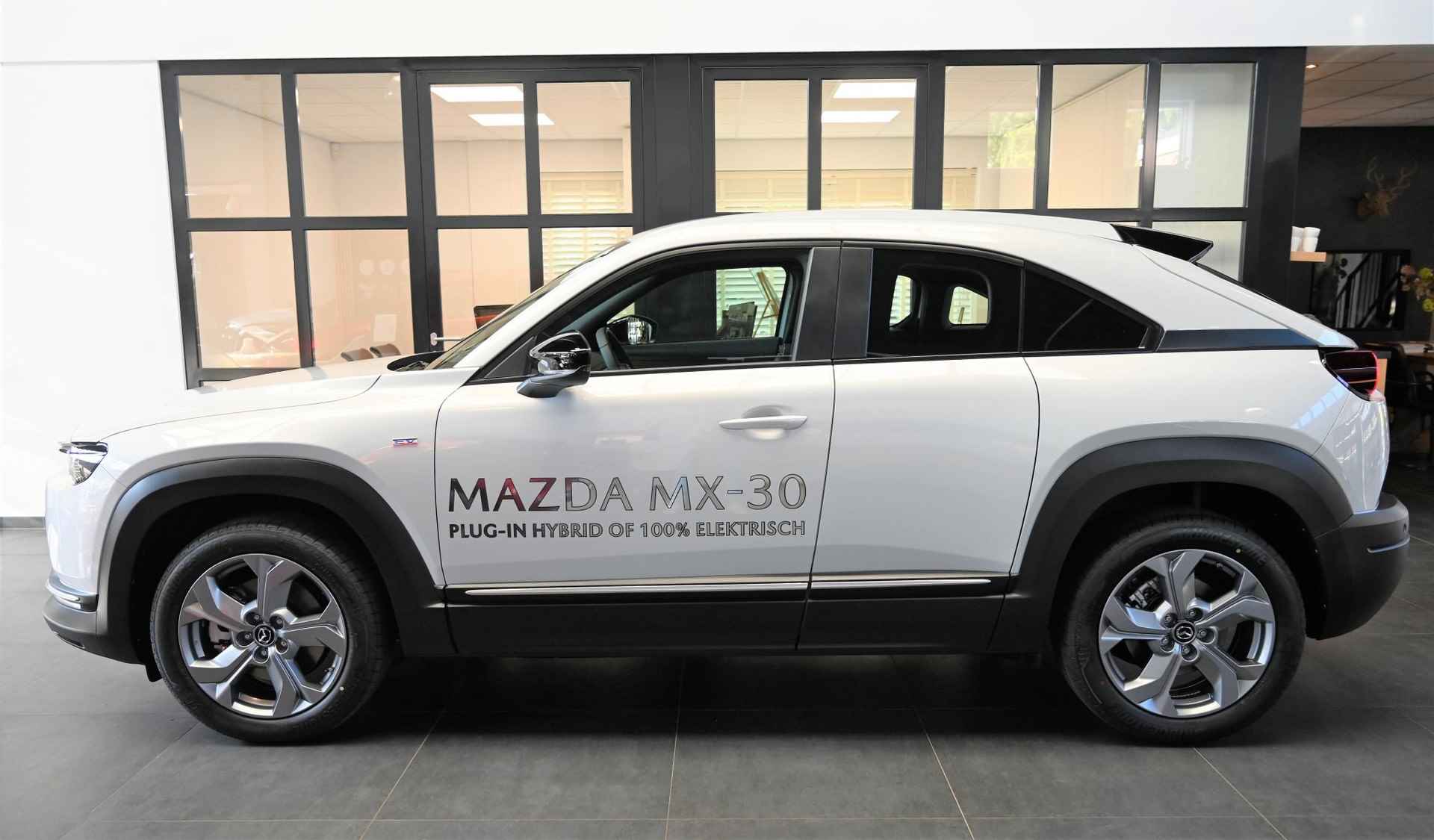 Mazda MX-30 e-SkyActiv EV 145 automaat Exclusive-line *Trekhaak* *Demo-aanbieding* *BTW auto* *€2.000,- subsidie mogelijk* - 2/54