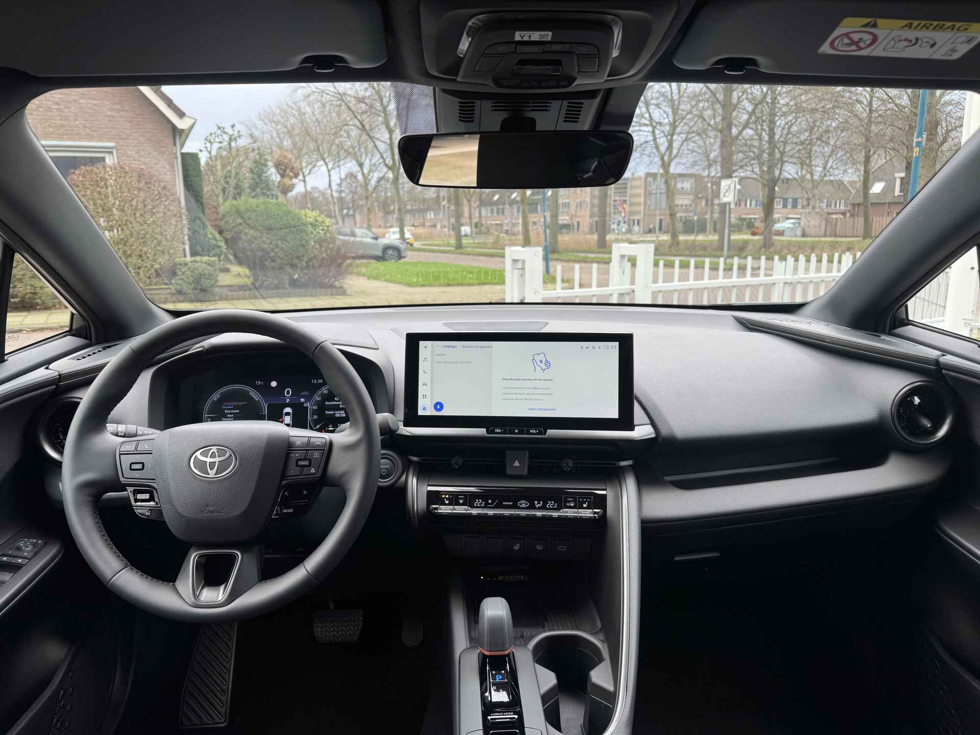 Toyota C-HR 1.8 Hybrid 140 First Edition Dodenhoekdetectie, Navigatie, Parkeersensoren V + A , All-in Rijklaarprijs - 18/23