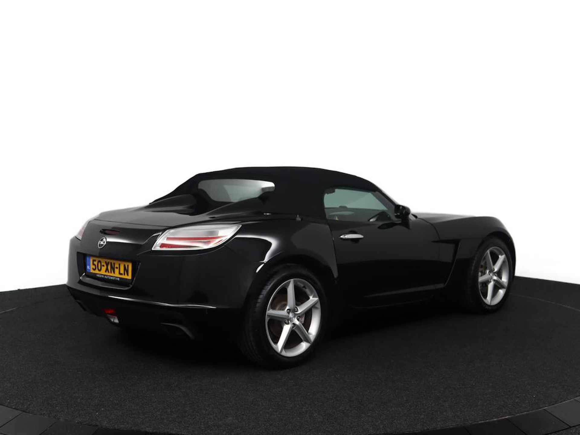 Opel GT 2.0 Turbo ECOTEC 264 PK Turbo  | Airconditioning | Lederen bekleding | Cruise Control | Lichtmetalen velgen 18inch | 50.000km - 2/35