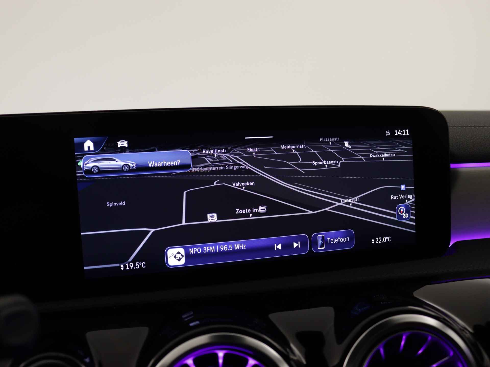 Mercedes-Benz CLA-Klasse Shooting Brake 180 AMG Line | Smartphone-integratie | Head-up display | KEYLESS GO-comfortpakket | Dodehoekassistent |  USB pakket Plus | Stoelverwarming vooraan | - 10/44
