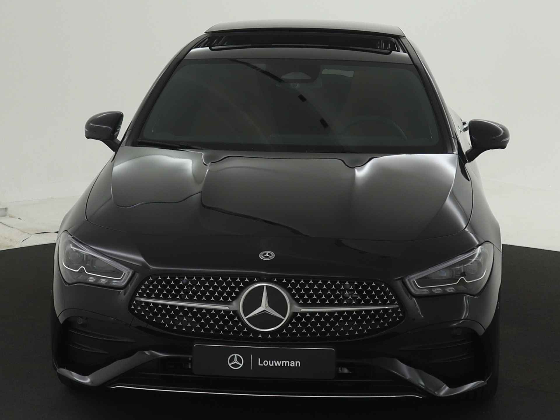 Mercedes-Benz CLA-Klasse Shooting Brake 180 AMG Line | Smartphone-integratie | Head-up display | KEYLESS GO-comfortpakket | Dodehoekassistent |  USB pakket Plus | Stoelverwarming vooraan | - 28/44