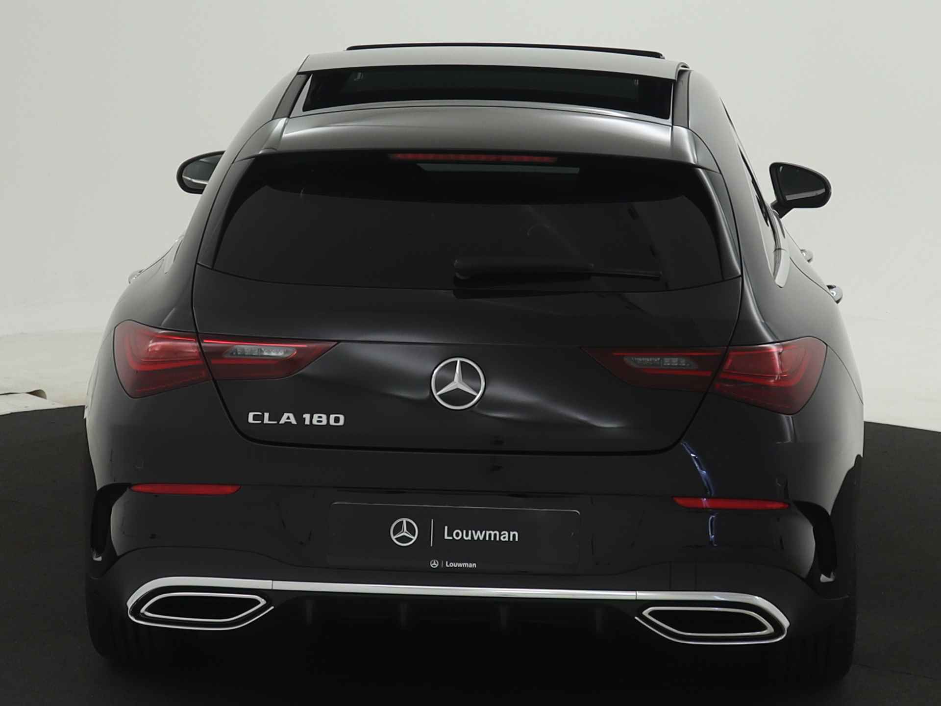 Mercedes-Benz CLA-Klasse Shooting Brake 180 AMG Line | Smartphone-integratie | Head-up display | KEYLESS GO-comfortpakket | Dodehoekassistent |  USB pakket Plus | Stoelverwarming vooraan | - 30/44