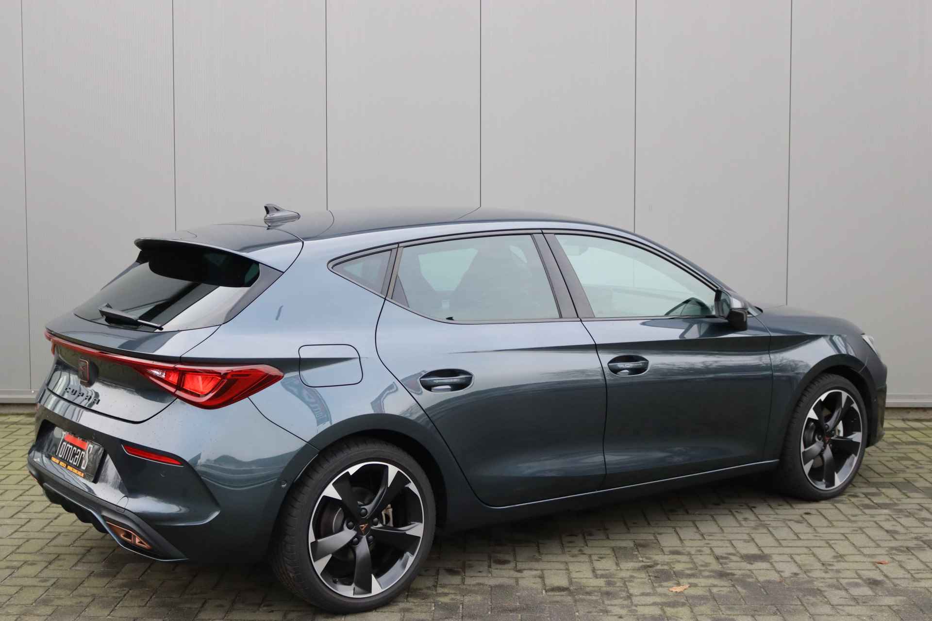 CUPRA Leon 1.4 e-Hybrid PHEV 204PK VZ Performance Navigatie/ Camera/Stoelverwarming/BLISS - 5/38