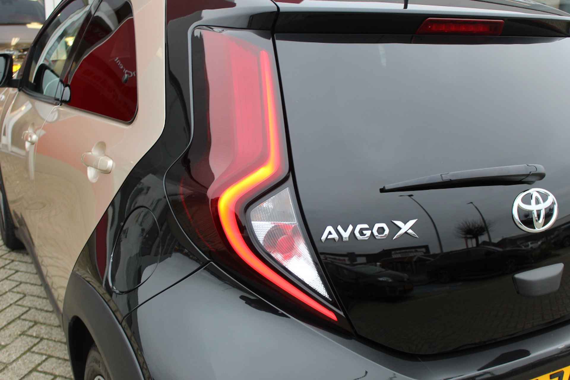 Toyota Aygo X 1.0 VVT-i MT Pulse | Design Pack | Adaptive Cruise | Android Aut - 31/35