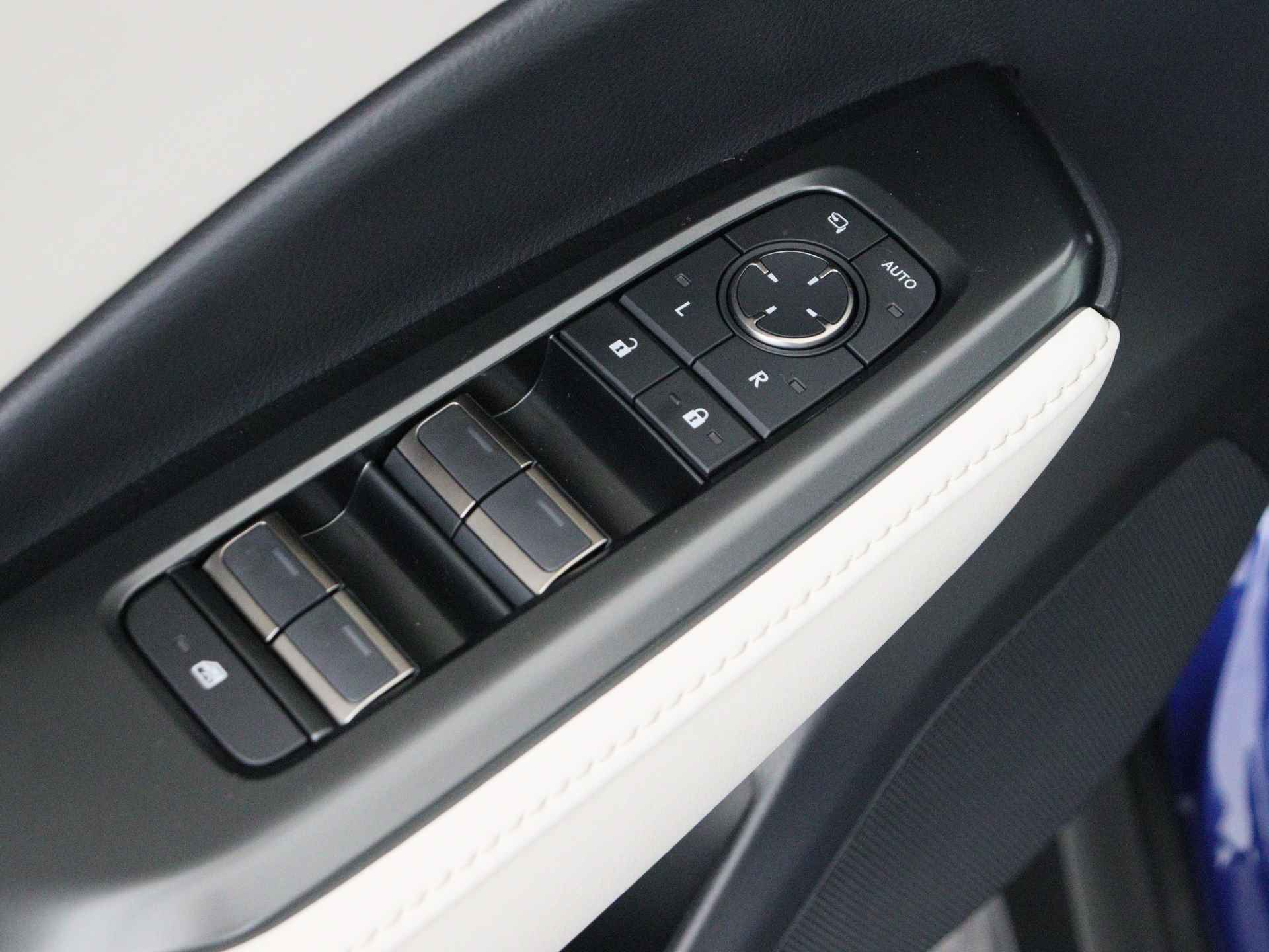 Lexus LBX Elegant 2WD | Mark Levinson | Head Up Display | 360 Camera | - 18/48