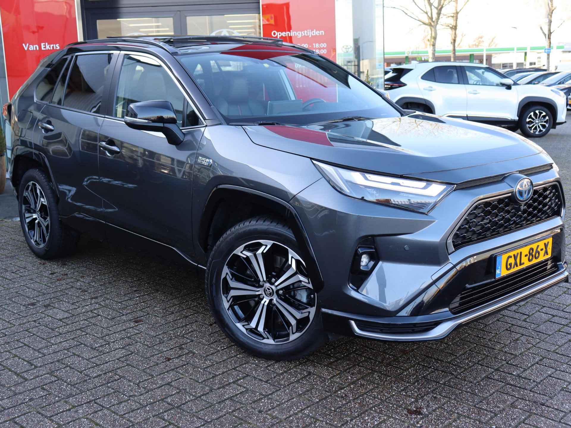 Toyota RAV4 2.5 Plug-in Hybrid AWD Bi-Tone Plus, Pano, T-Haak - 2/50