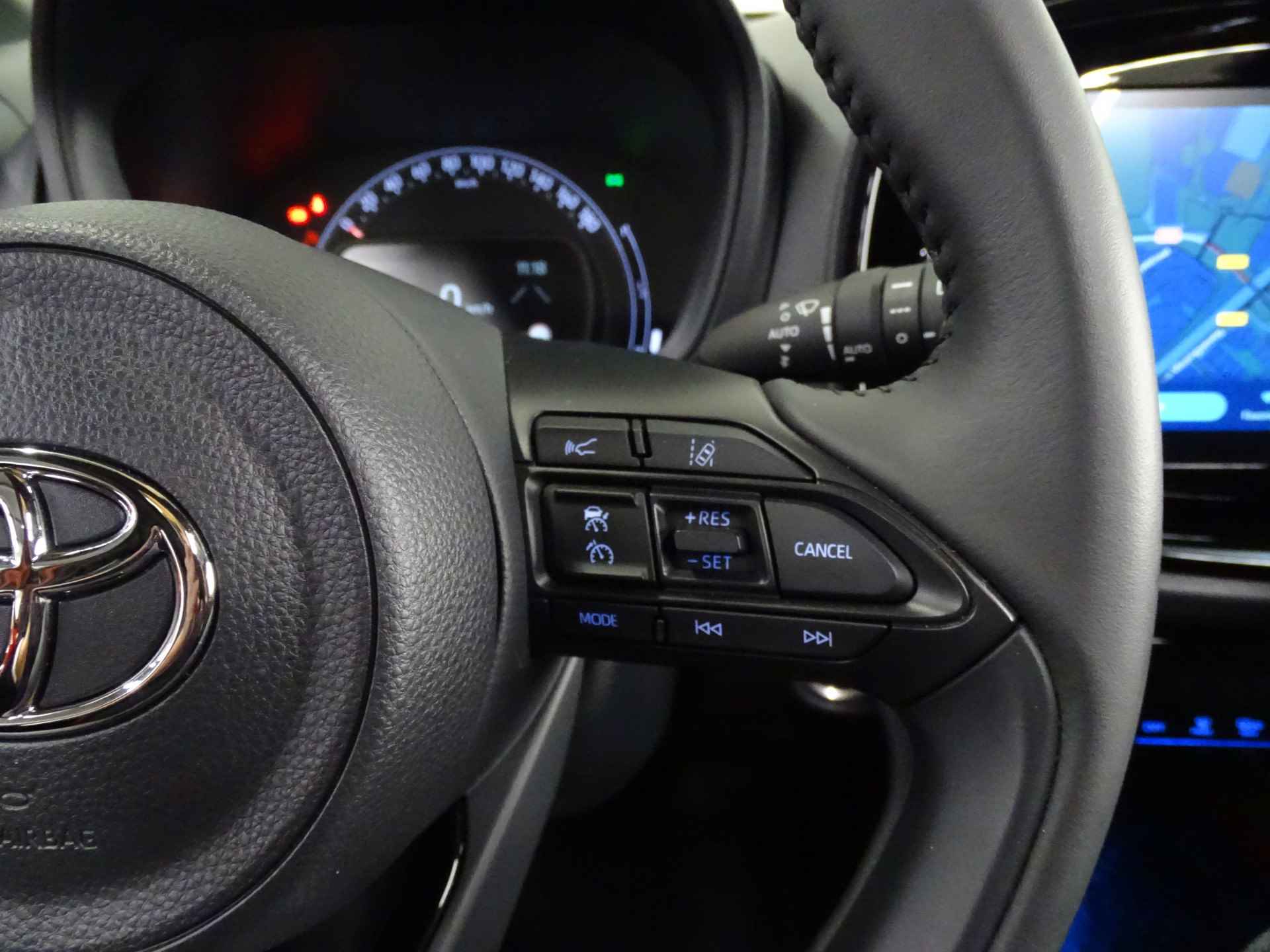 Toyota Aygo X 1.0 VVT-i MT envy cabrio | Smart connect | Navigatie | Smart entry - 21/34