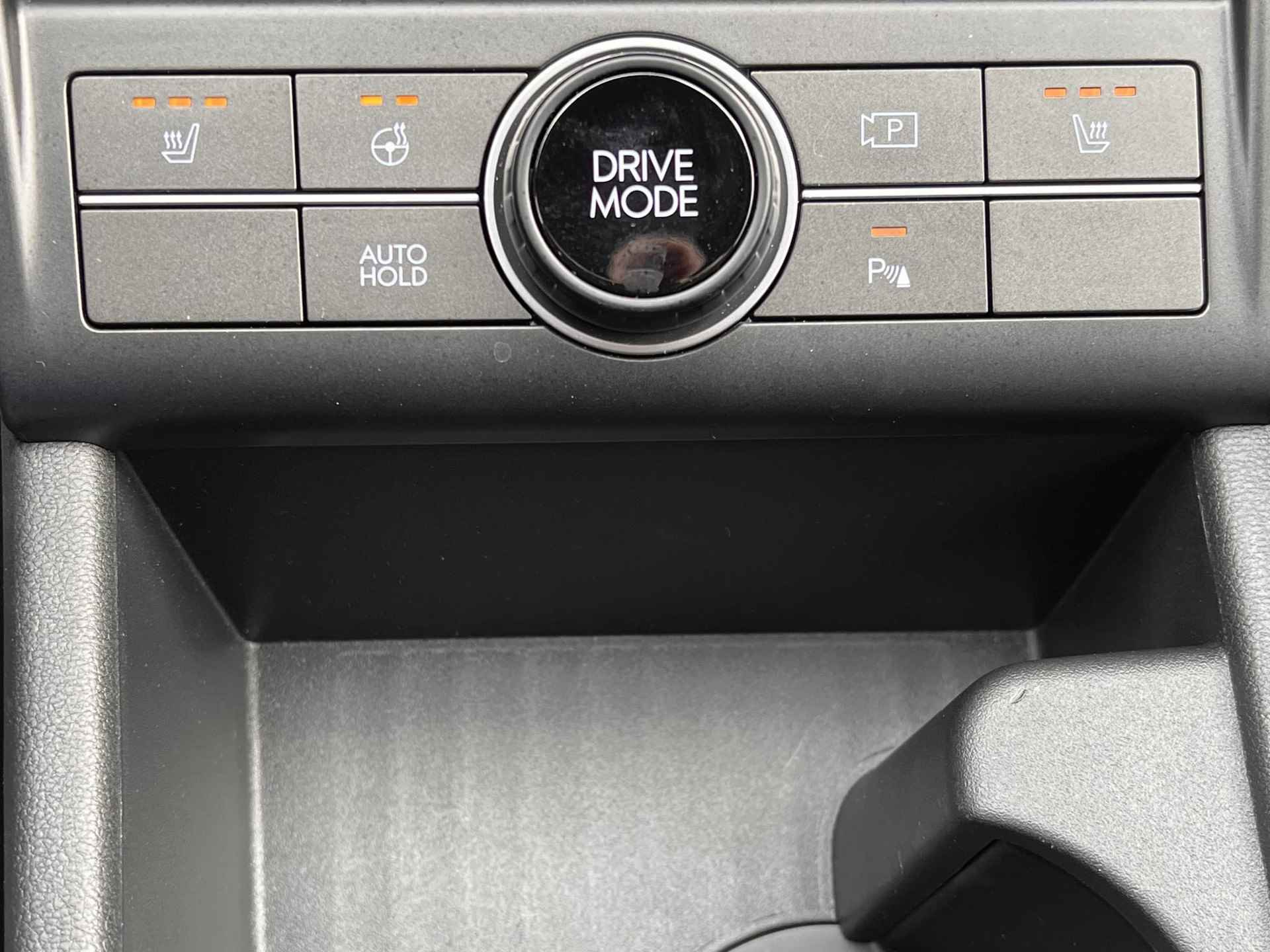 Hyundai Kona 1.6 GDI HEV N Line Automaat / Navigatie Bluelink / Apple Carplay Android / Stuur- stoel- en achterbankverwarming / Camera 360° / - 20/66