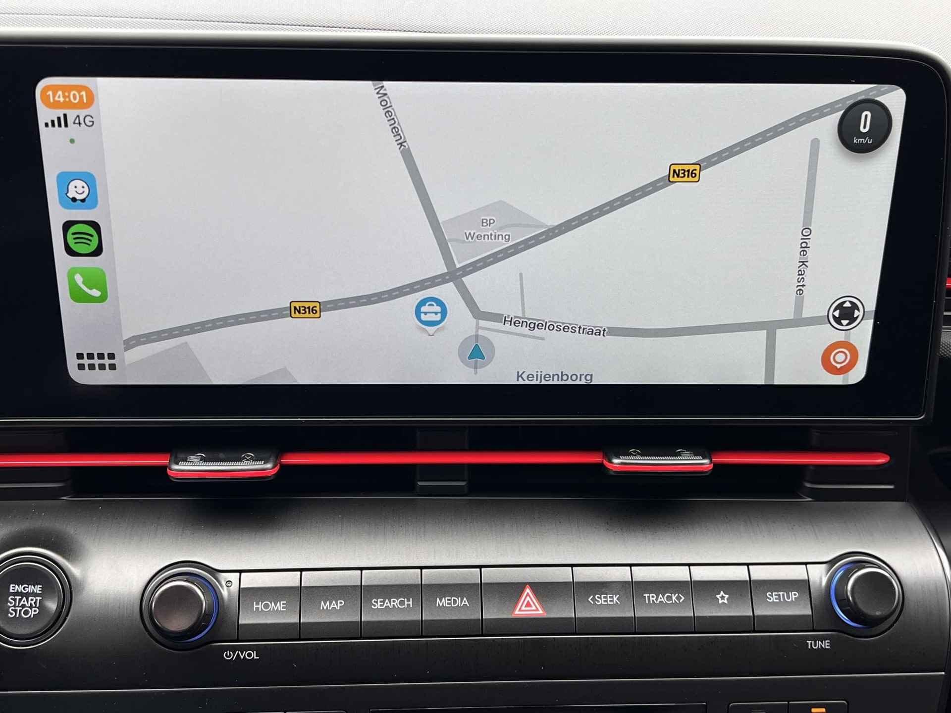 Hyundai Kona 1.6 GDI HEV N Line Automaat / Navigatie Bluelink / Apple Carplay Android / Stuur- stoel- en achterbankverwarming / Camera 360° / - 48/66