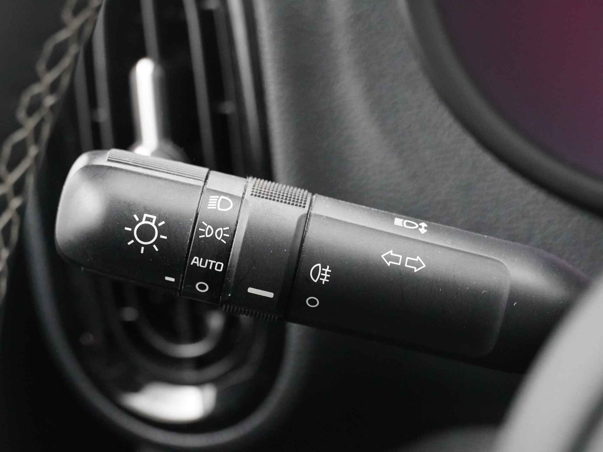 Kia Picanto 1.0 DPi DynamicLine - Apple CarPlay / Android Auto - Cruise Control - Airco - Elektrische ramen - Fabrieksgarantie tot 03-2029 - 26/48