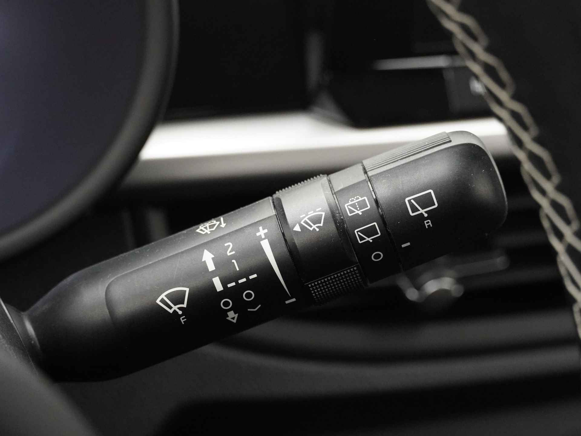 Kia Picanto 1.0 DPi DynamicLine - Apple CarPlay / Android Auto - Cruise Control - Airco - Elektrische ramen - Fabrieksgarantie tot 03-2029 - 27/48