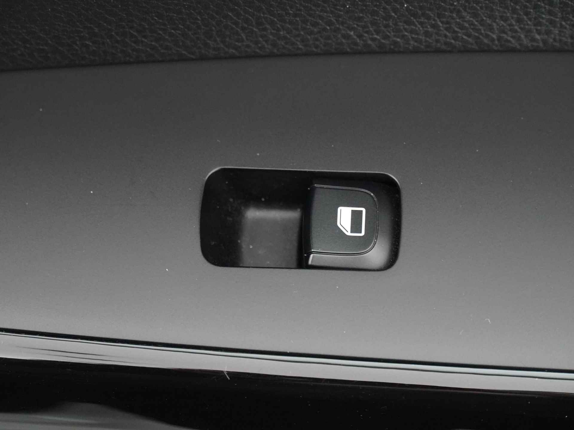 Kia Picanto 1.0 DPi DynamicLine - Apple CarPlay / Android Auto - Cruise Control - Airco - Elektrische ramen - Fabrieksgarantie tot 03-2029 - 44/48