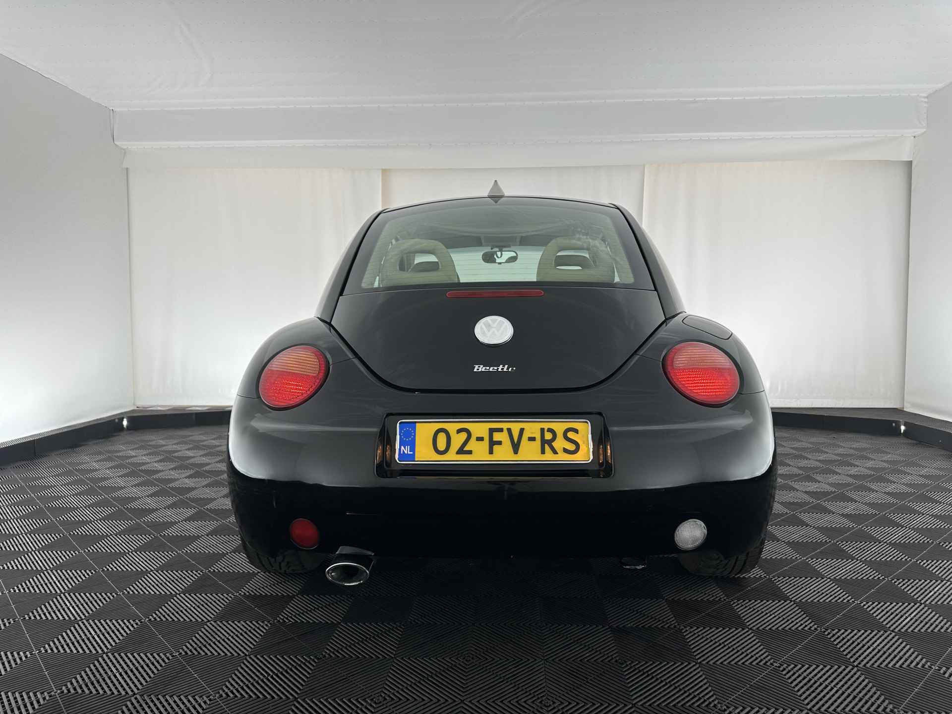 Volkswagen New Beetle 2.0 Highline *VOLLEDER | AIRCO | STOEL.VERWARM. | 16''ALU* - 5/24