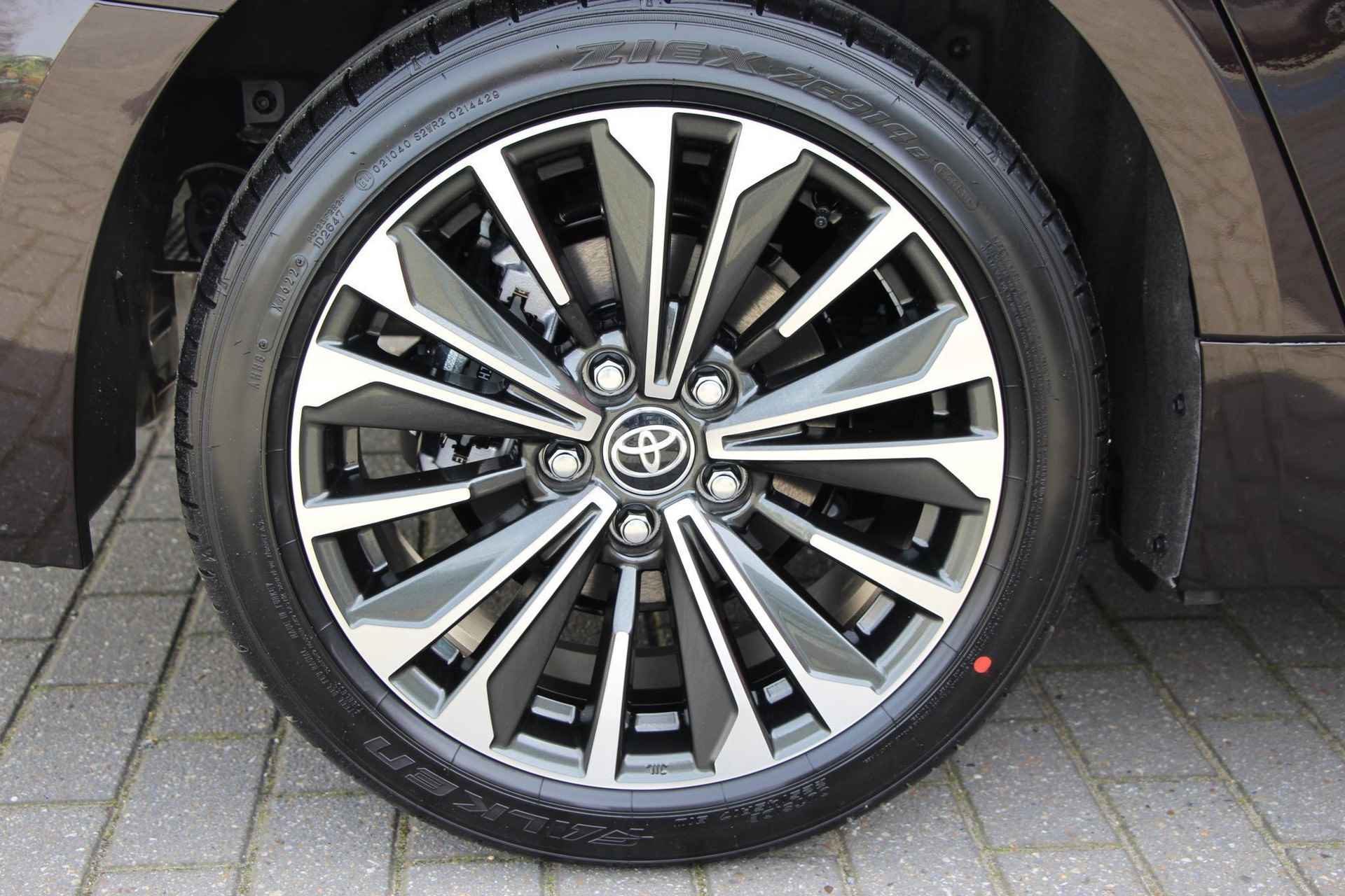 Toyota Corolla Touring Sports 1.8 Hybrid First Edition || NIEUWE AUTO || - 39/47