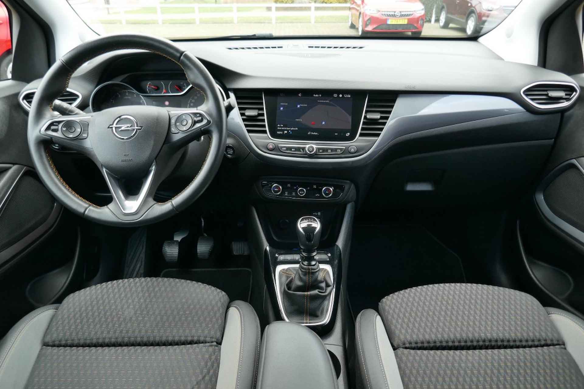 OPEL Crossland X 1.2 T. INNOVATION  110PK/CAMERA/NAVIGATIE/PARKEER V+A - 9/37