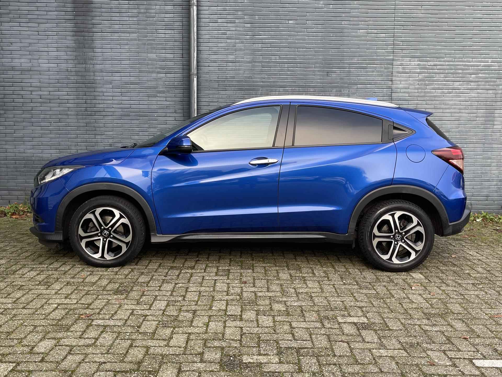 Honda HR-V 1.5 i-VTEC 130pk Automaat Executive | Panoramisch kantel/schuifdak | Navigatie | Parkeercamera | Keyless Entry | LED Verlichting | - 13/32