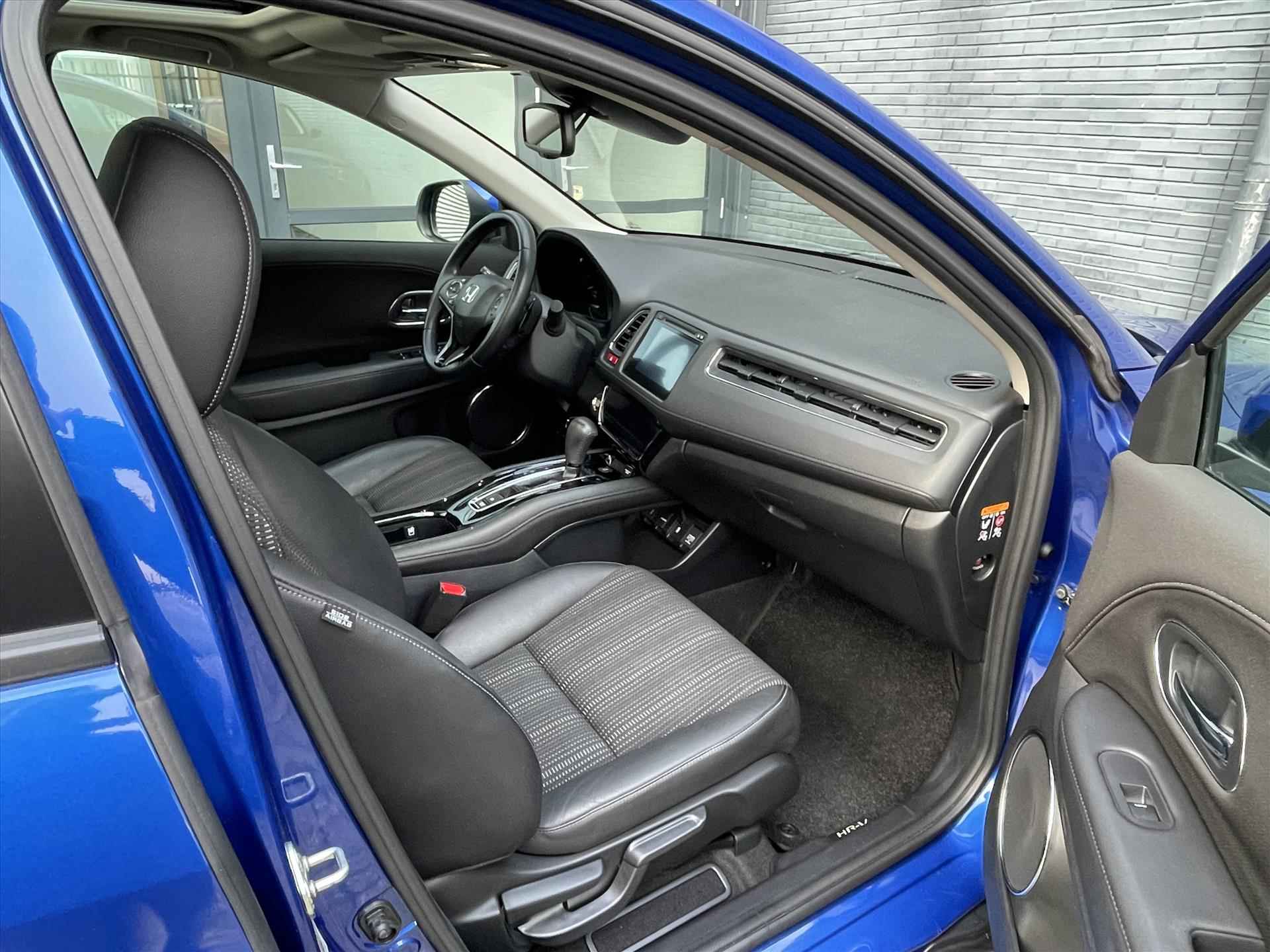 Honda HR-V 1.5 i-VTEC 130pk Automaat Executive | Panoramisch kantel/schuifdak | Navigatie | Parkeercamera | Keyless Entry | LED Verlichting | - 14/32