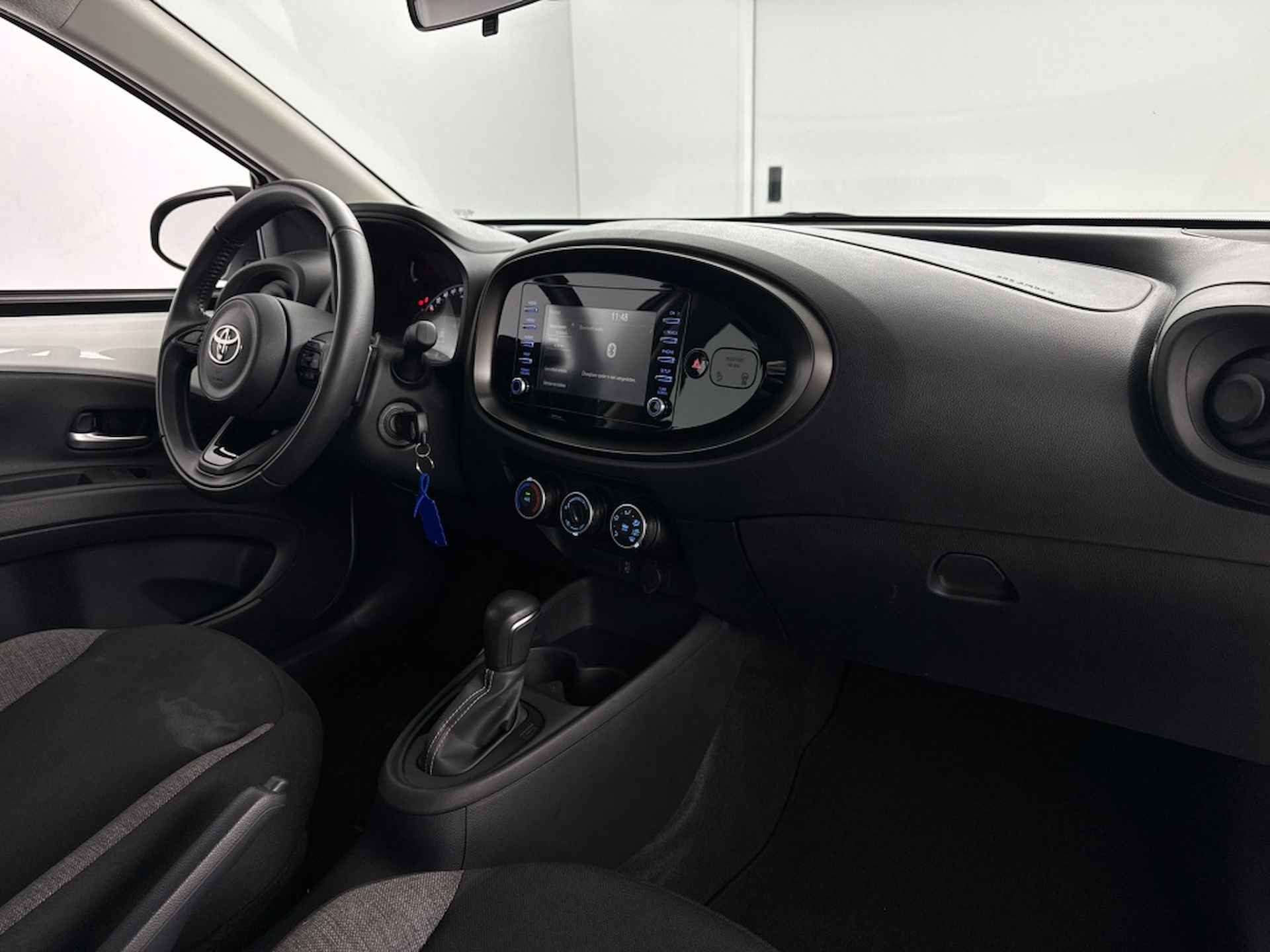 Toyota Aygo 1.0 Comfort Automaat | Adaptieve Cruise Control | App Connect | Parkeercamera - 5/38