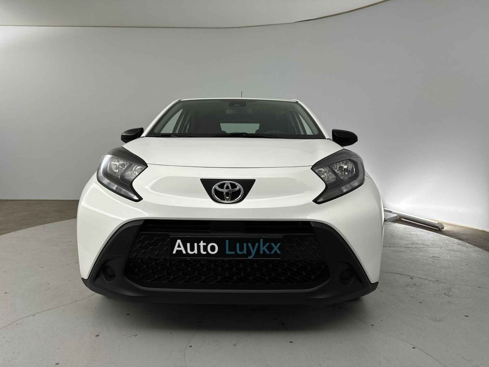 Toyota Aygo 1.0 Comfort Automaat | Adaptieve Cruise Control | App Connect | Parkeercamera - 29/38