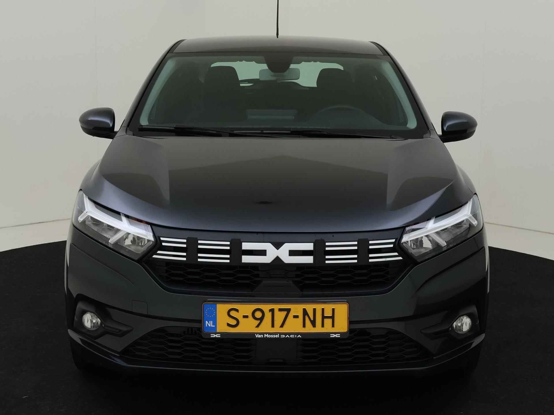 Dacia Sandero TCe 90 Expression | Navigatie | Parkeersensoren | Licht- en regensensor | Airconditioning | Apple Carplay & Android Auto - 9/24