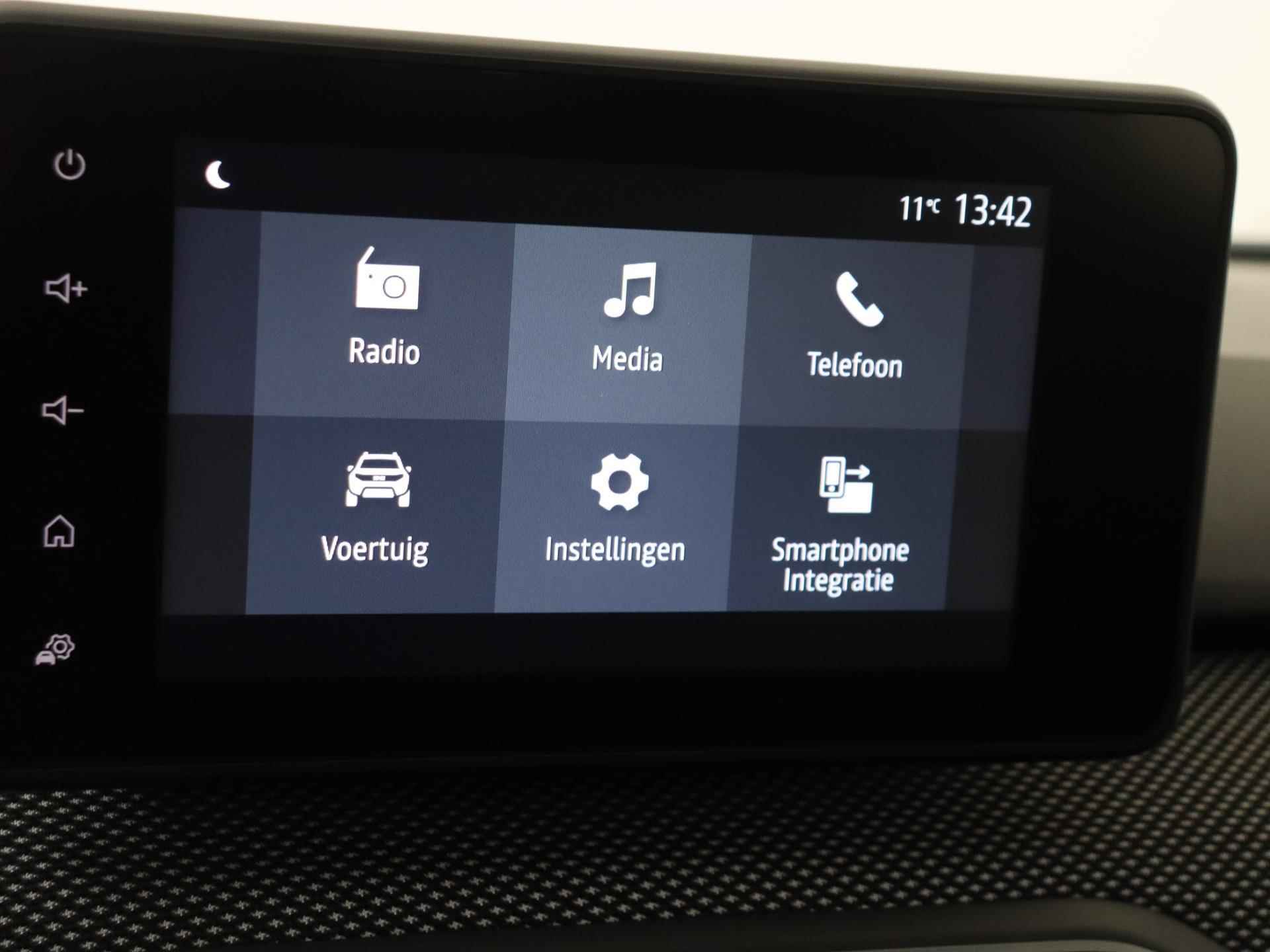 Dacia Sandero TCe 90 Expression | Navigatie | Parkeersensoren | Licht- en regensensor | Airconditioning | Apple Carplay & Android Auto - 14/24