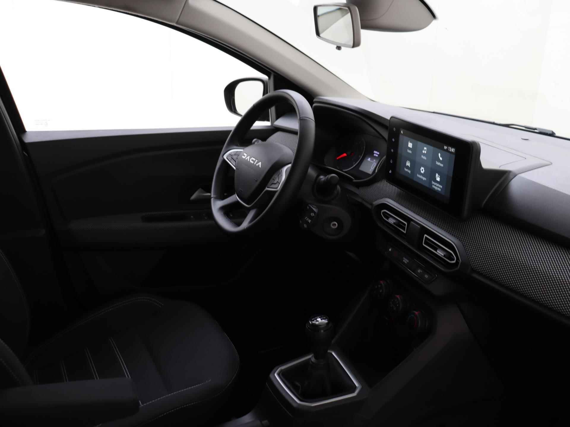 Dacia Sandero TCe 90 Expression | Navigatie | Parkeersensoren | Licht- en regensensor | Airconditioning | Apple Carplay & Android Auto - 18/24