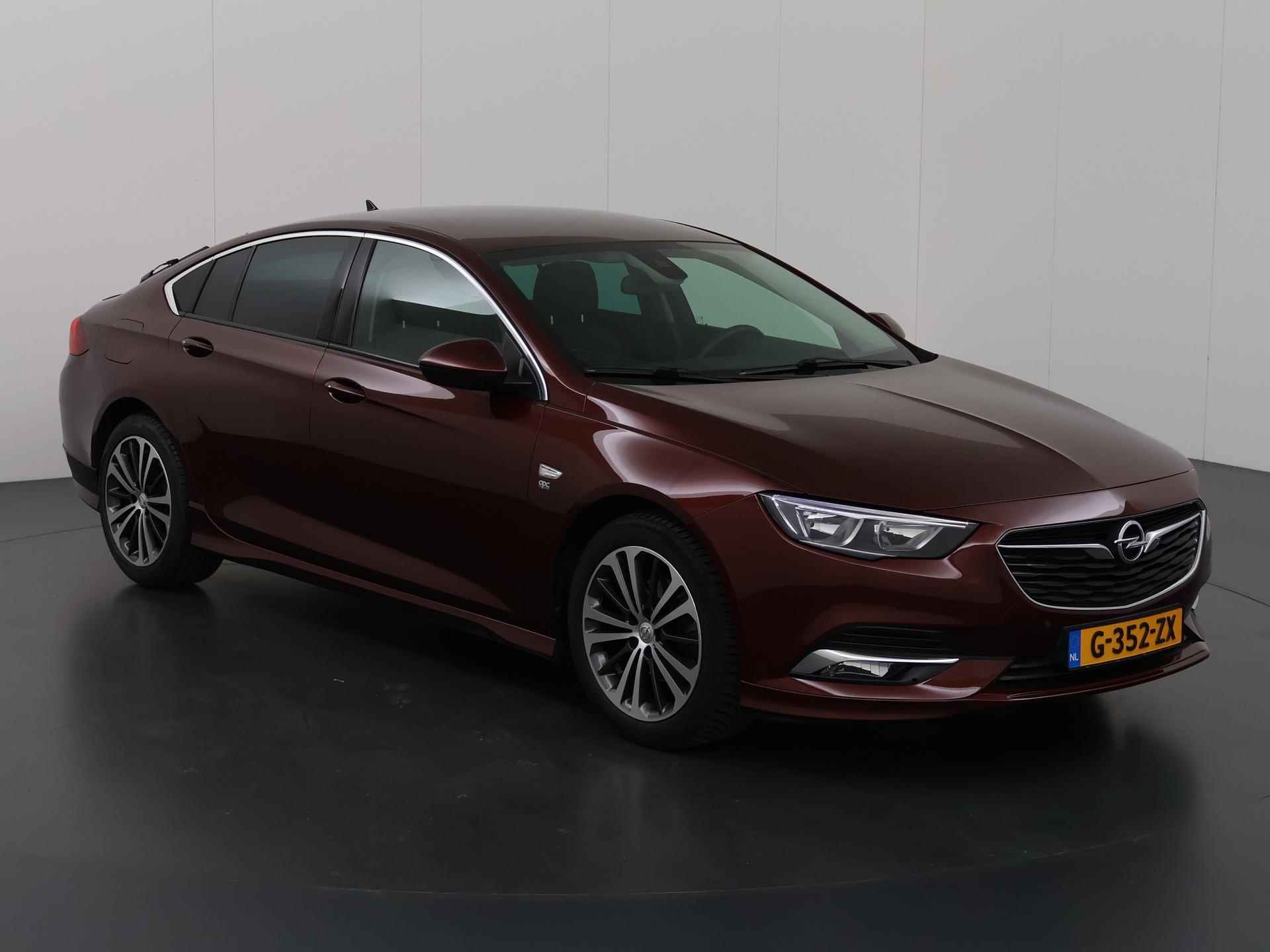 Opel Insignia Grand Sport 1.5 Turbo Business Executive | OPC Line | Trekhaak | Comfortstoelen | Lederen Interieur | LED | Navigatie | Cruise Control | Climate Control | Camera | DAB | Stoelverwarming | Adaptieve Cruise Control | Dodehoekdetectie | - 24/38