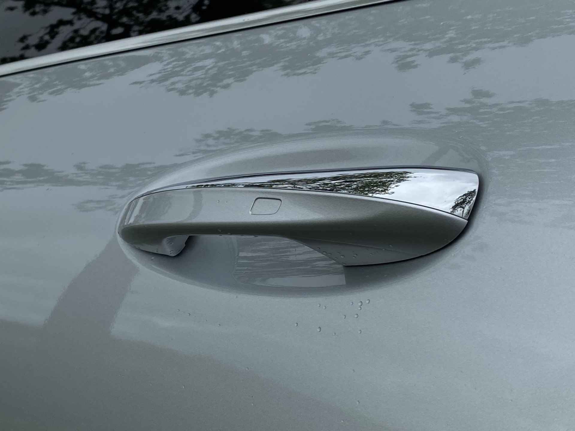 Mercedes-Benz CLA-Klasse 180 Shooting Brake Luxury Line | Premium pakket | EASY-PACK-achterklep | Stoelverwarming voor | DISTRONIC | Panorama-schuifdak - 48/55