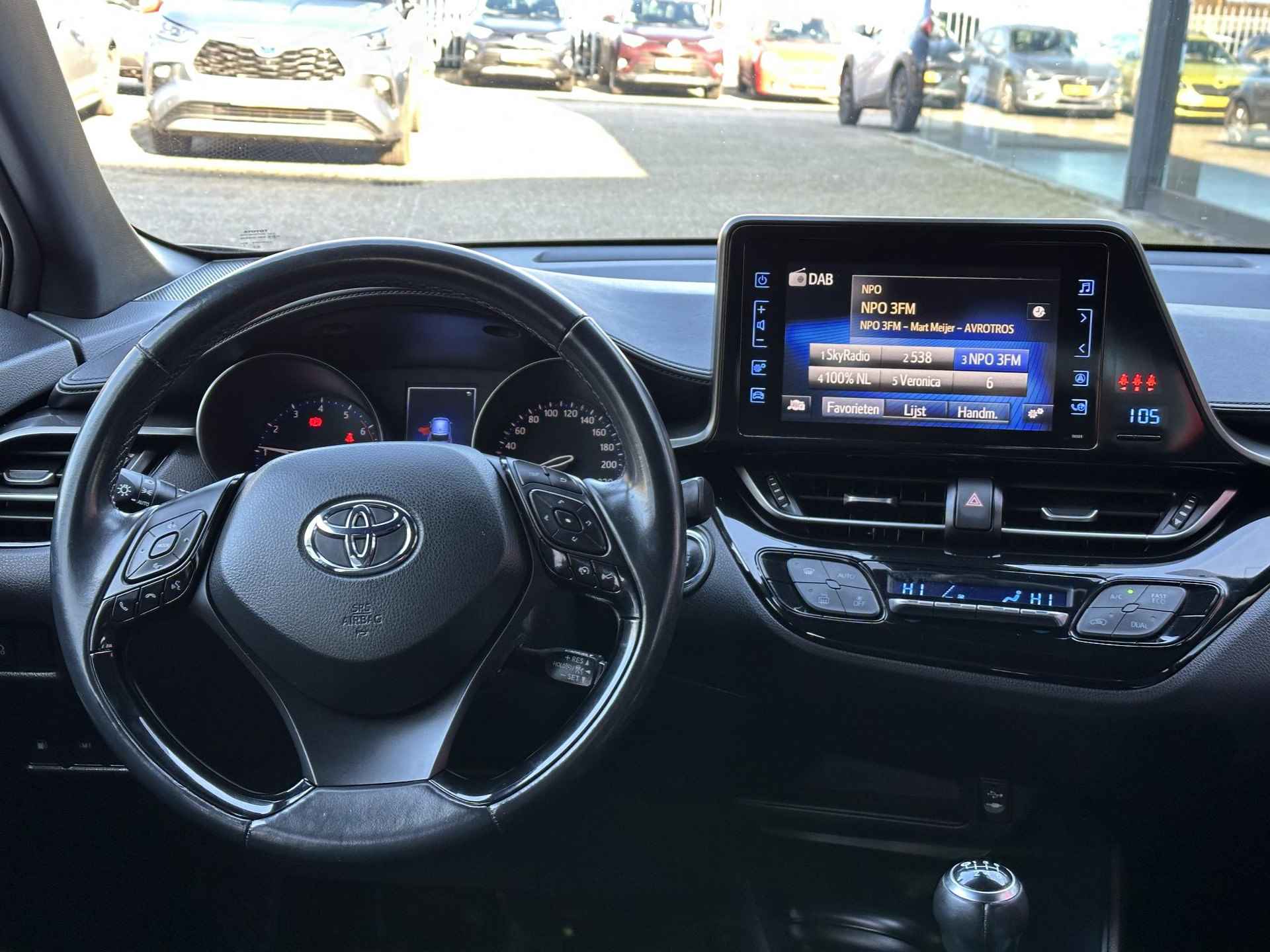 Toyota C-HR 1.2 Urban 4S BANDEN KEYLESS CAMERA - 8/21