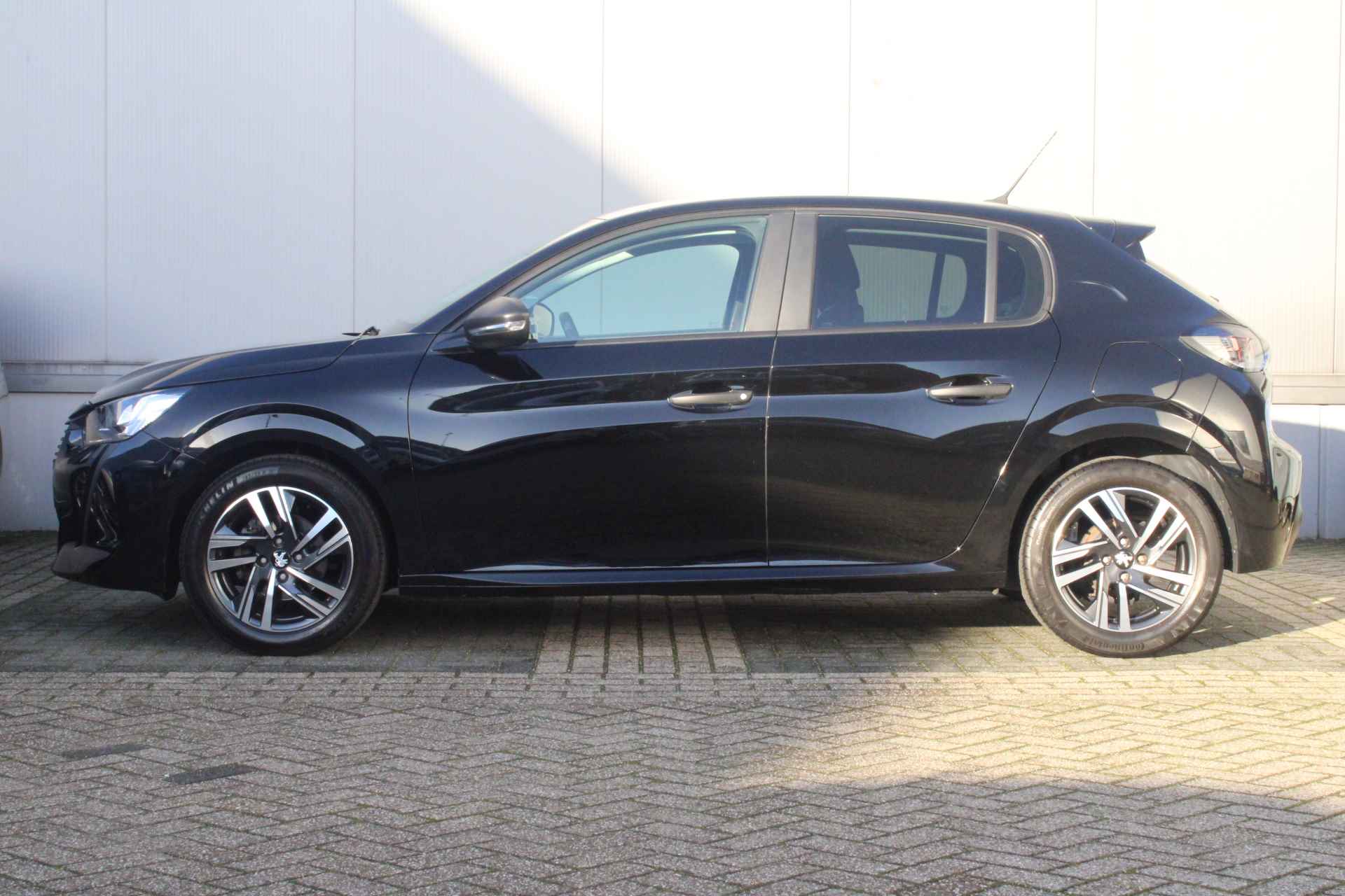 Peugeot 208 1.2 75-PK Active LICHTMETALEN VELGEN | AIRCO | RADIO | BLUETHOOTH | CRUISE CONTROL | DAB - 9/23