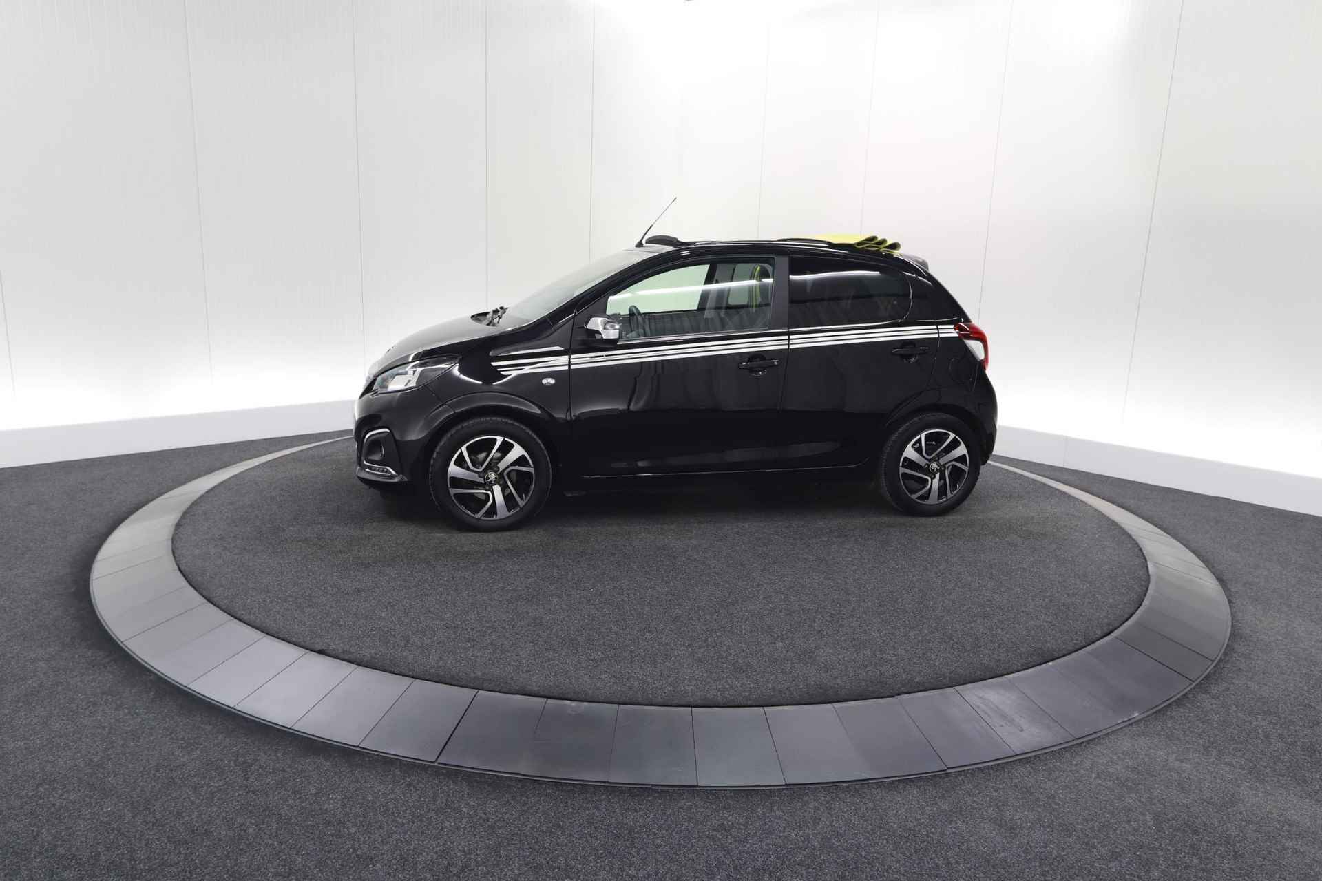 Peugeot 108 1.0 e-VTi Allure TOP! | Elektrisch Vouwdak | Stoelverwarming | Apple Carplay | Climate Control - 66/72