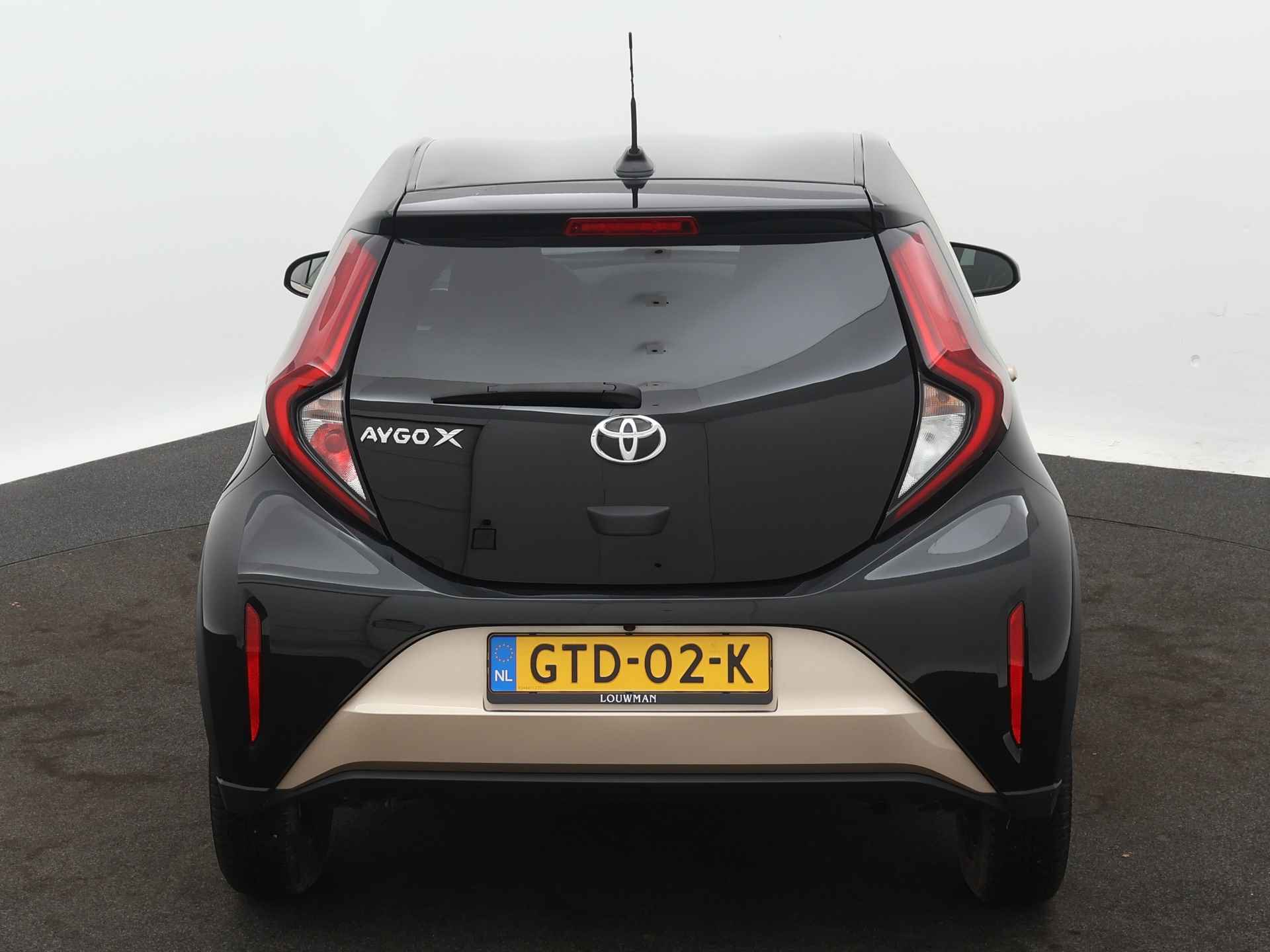 Toyota Aygo X 1.0 VVT-i MT Pulse Limited | Camera | Airco | LM velgen | Stoelverwarming | - 30/42