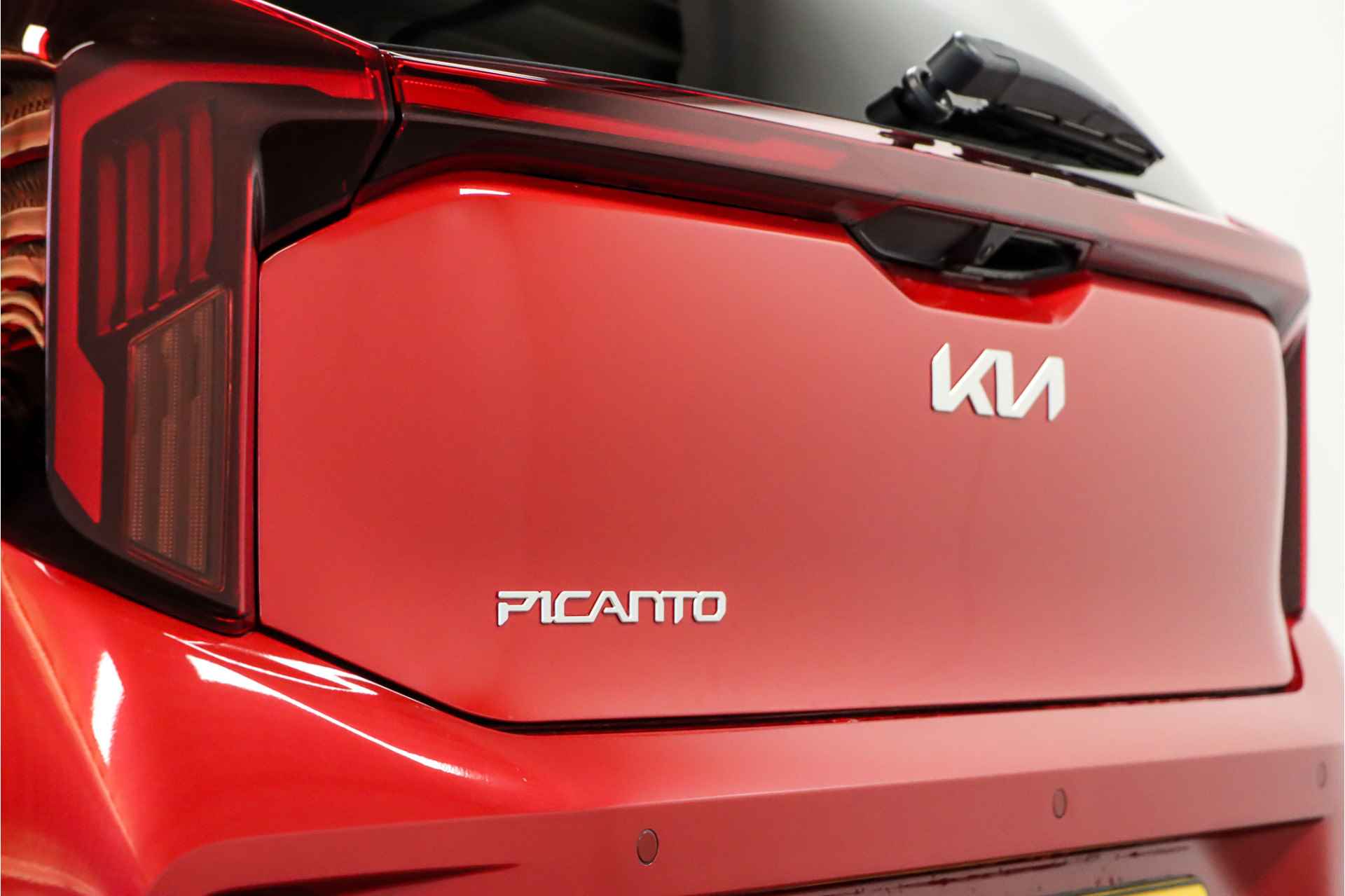 Kia Picanto 1.0 DPI ExecutiveLine - 18/41