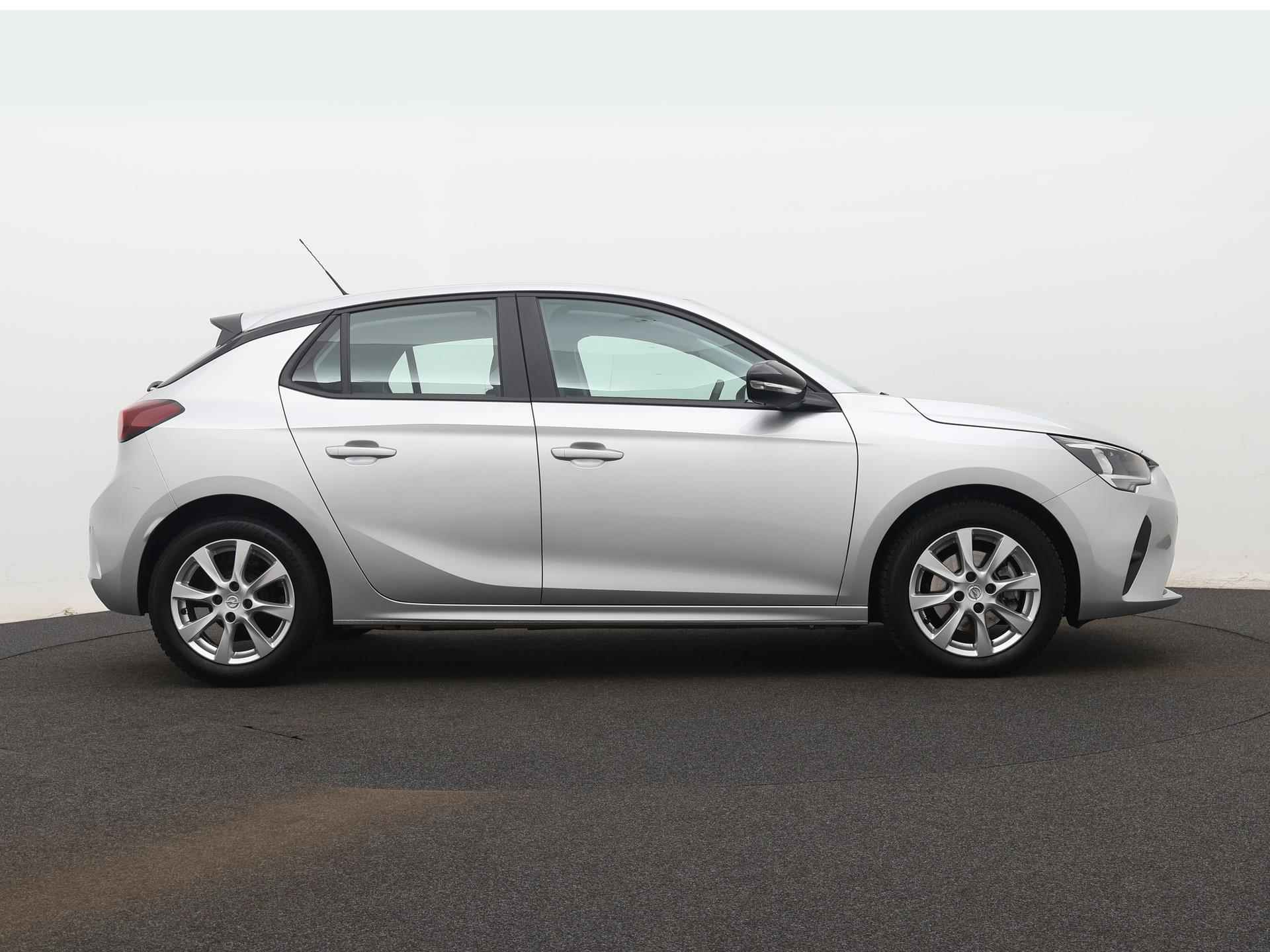Opel Corsa Edition 100pk | Navigatie | Parkeersensoren Achter | Airco | Stuur Verwarmd | Licht Metalen Velgen 16" - 7/33