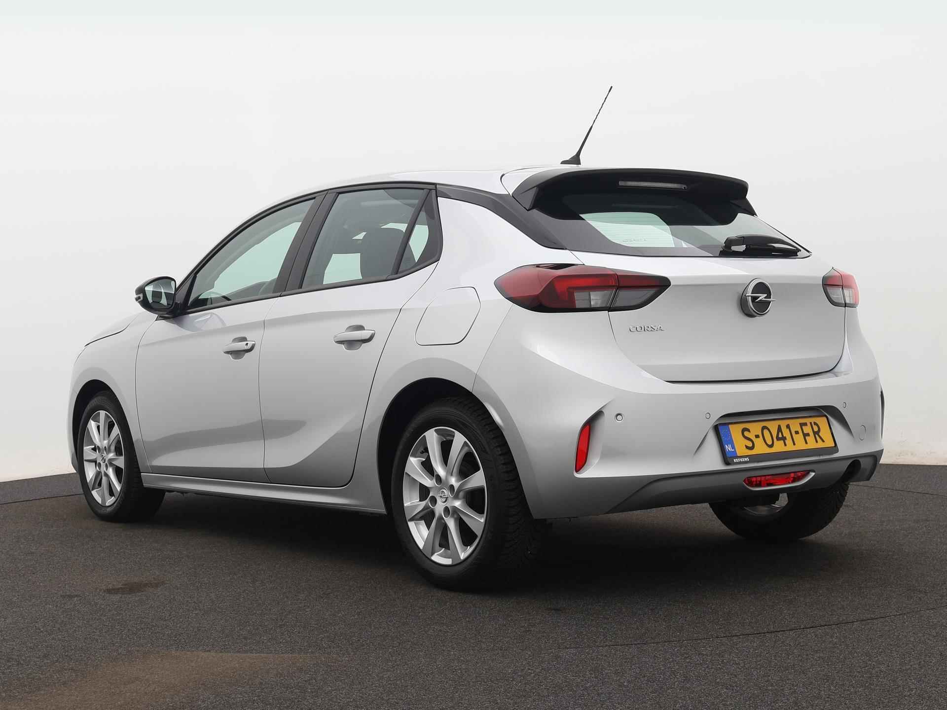 Opel Corsa Edition 100pk | Navigatie | Parkeersensoren Achter | Airco | Stuur Verwarmd | Licht Metalen Velgen 16" - 10/33